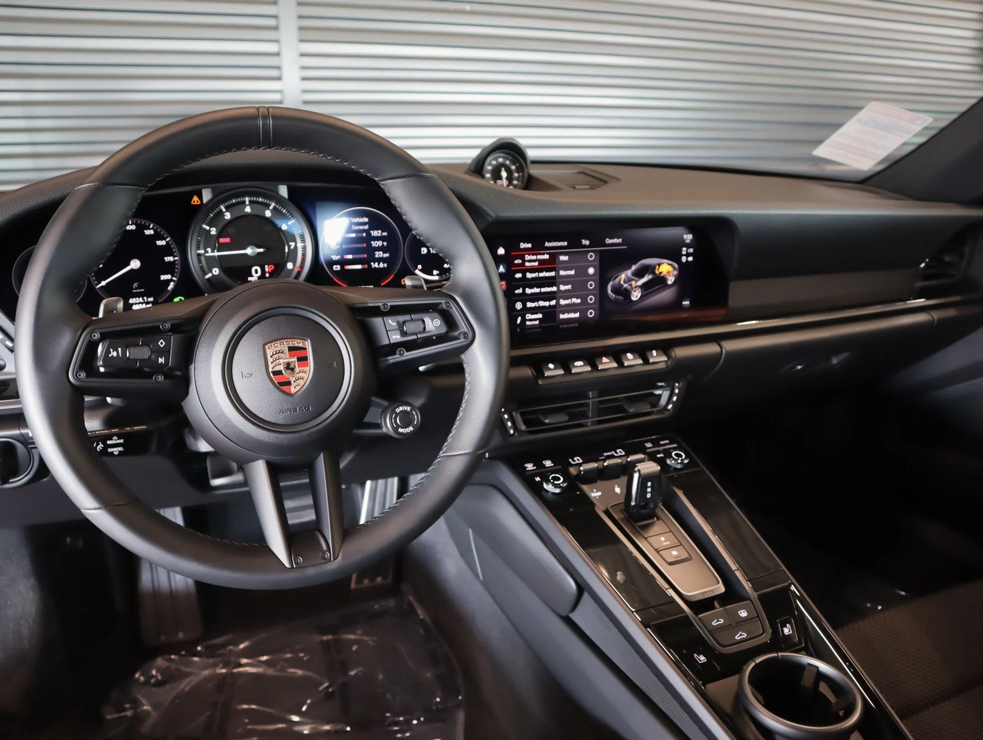 mph015_936379712_80b2069d7a4035de8c87f6f836b4bfe9_49a0172d2a