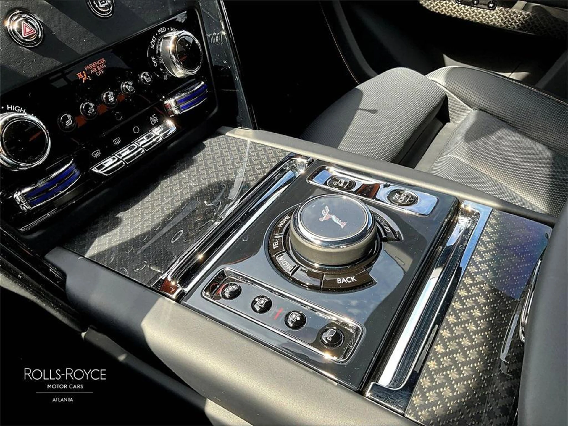 mph015_938032981_Bz_PC_Scyt_Kuv_VT_4_Ef_Qfv6_Sxvn_Huo_63884a7a7a