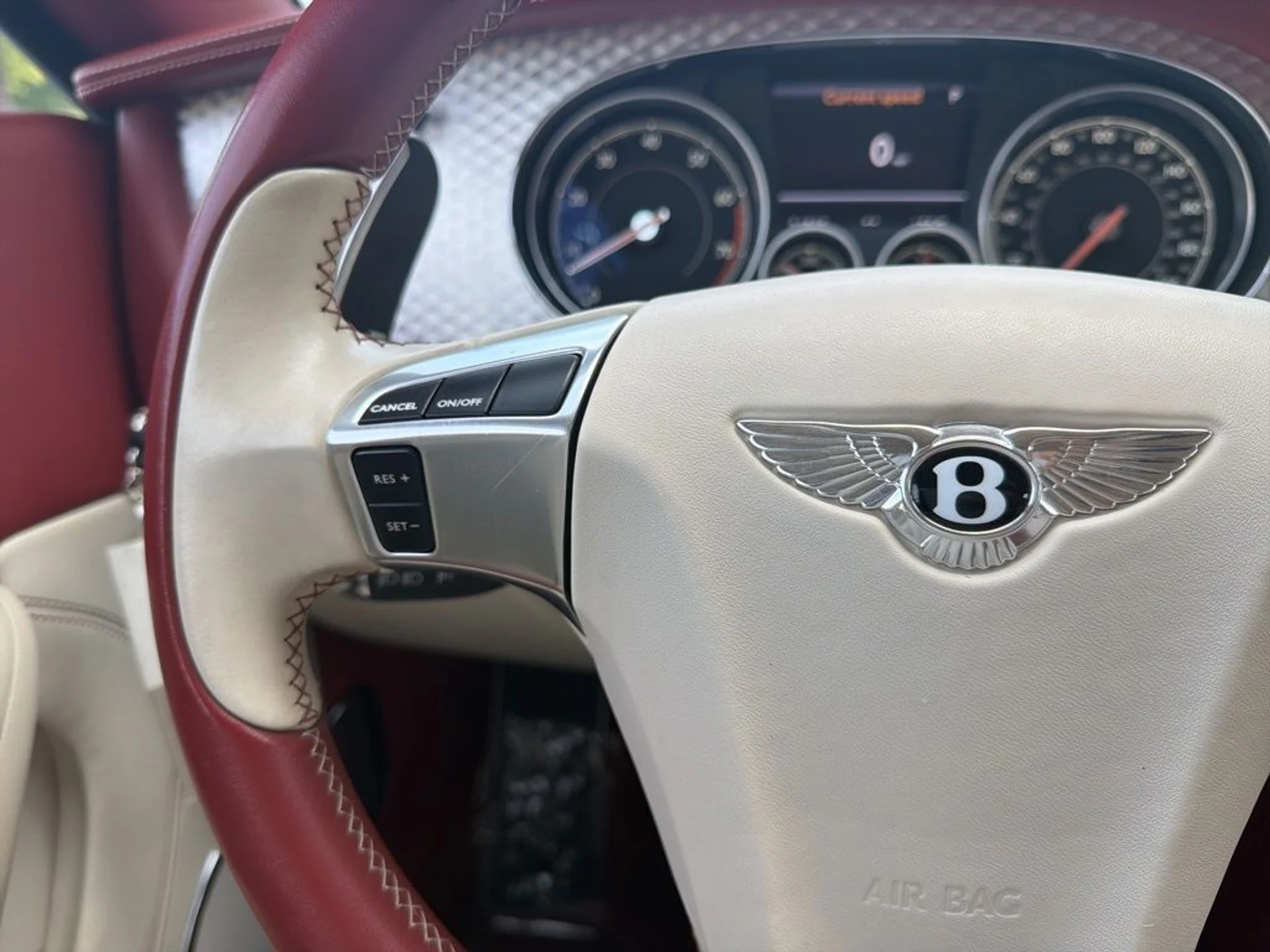 mph015_94201899_zomie9usukqgm4b43kbprk2p59q1_57ac51b0bc