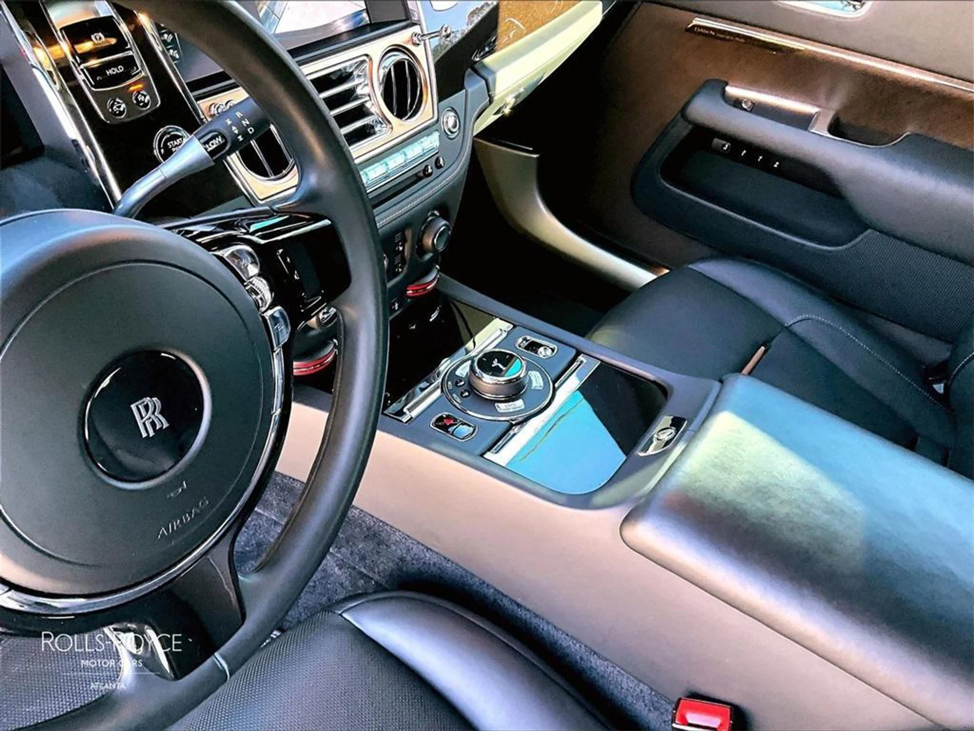 mph015_946289828_By_U_Cf23_JKRSM_2iq9cwxlsb_O1_OXM_9550dcb27f