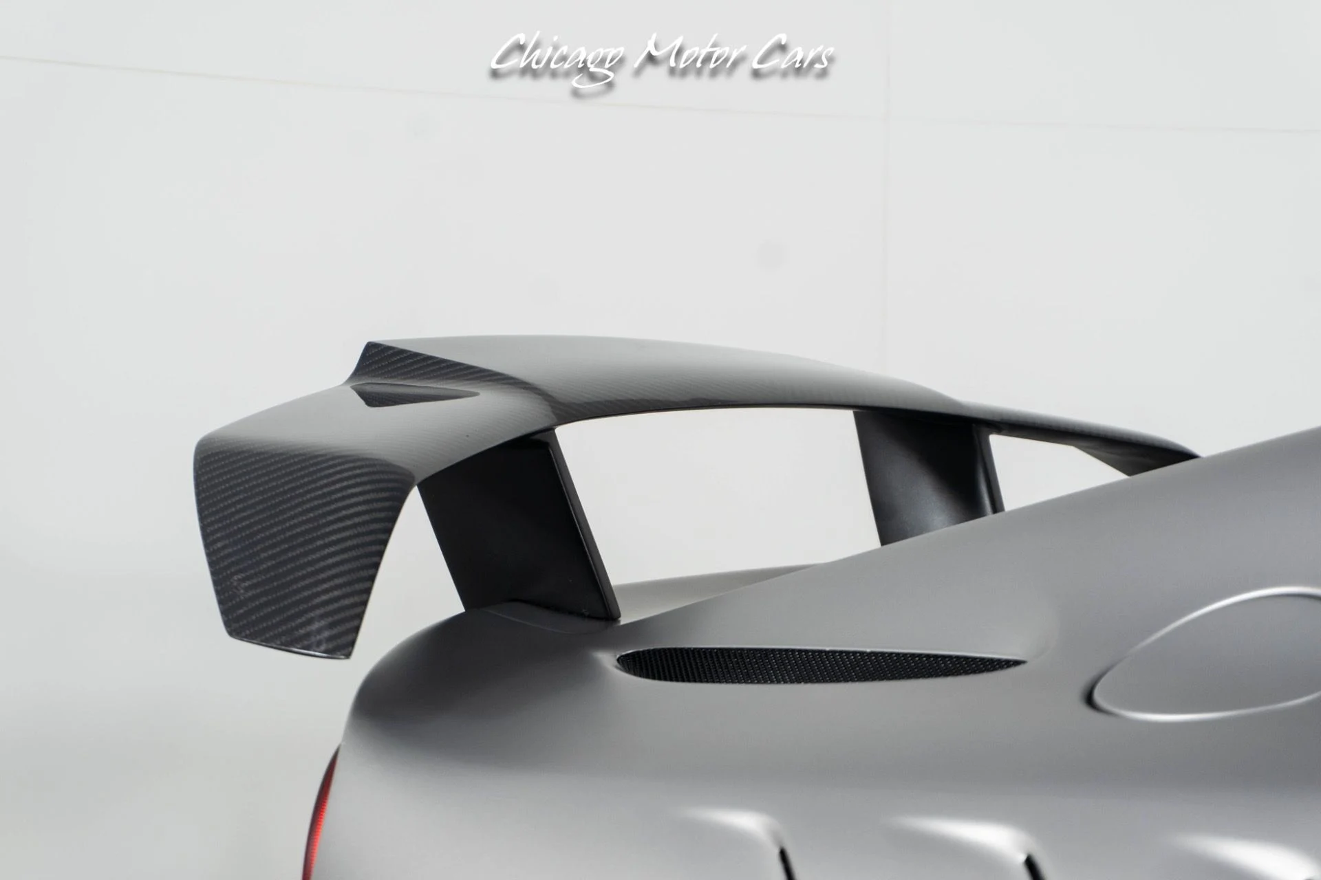 mph015_948596507_12194_p16_l_8f32c6d97e