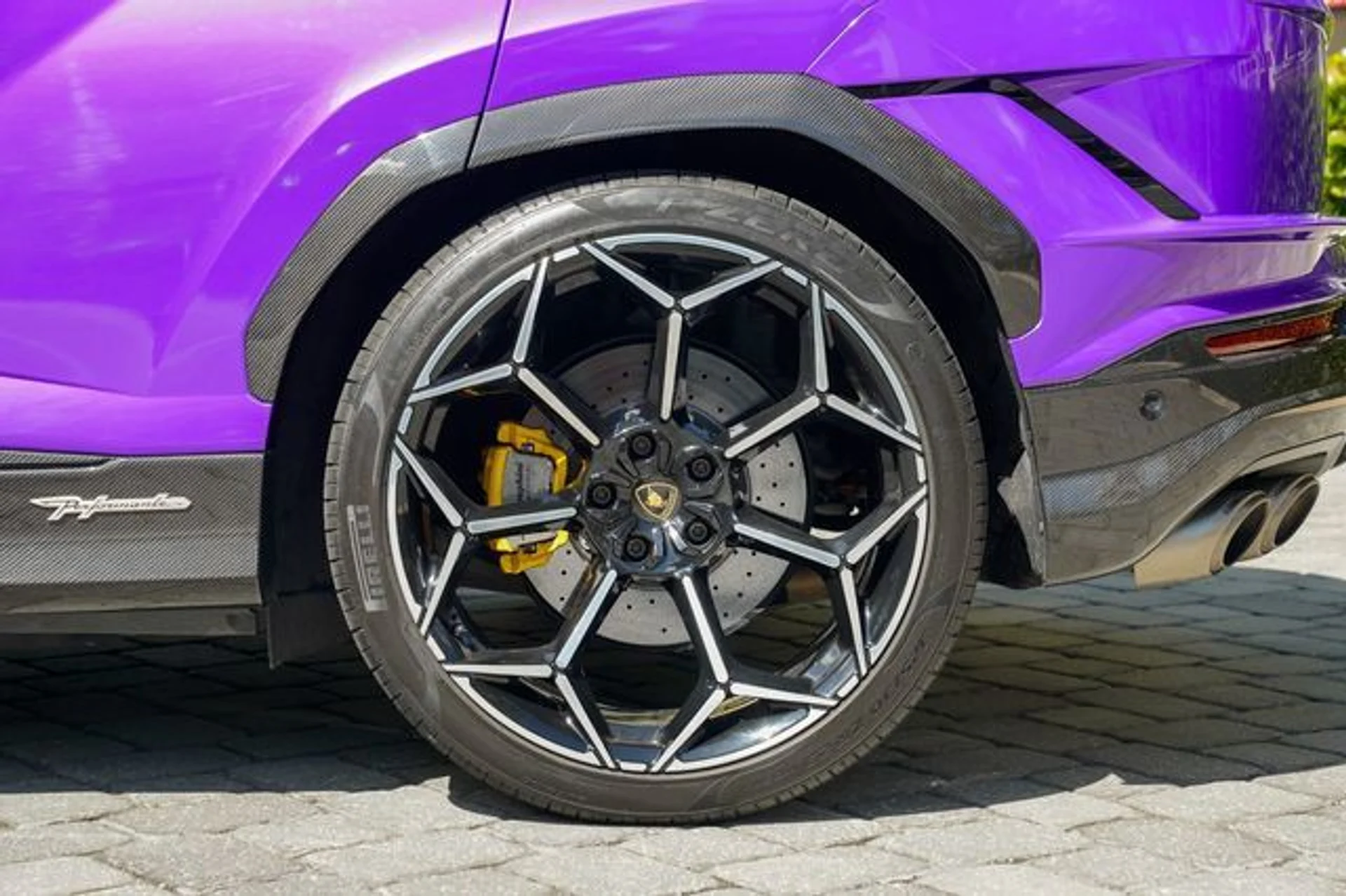 mph015_951218299_22938820_16_e09e7693f3