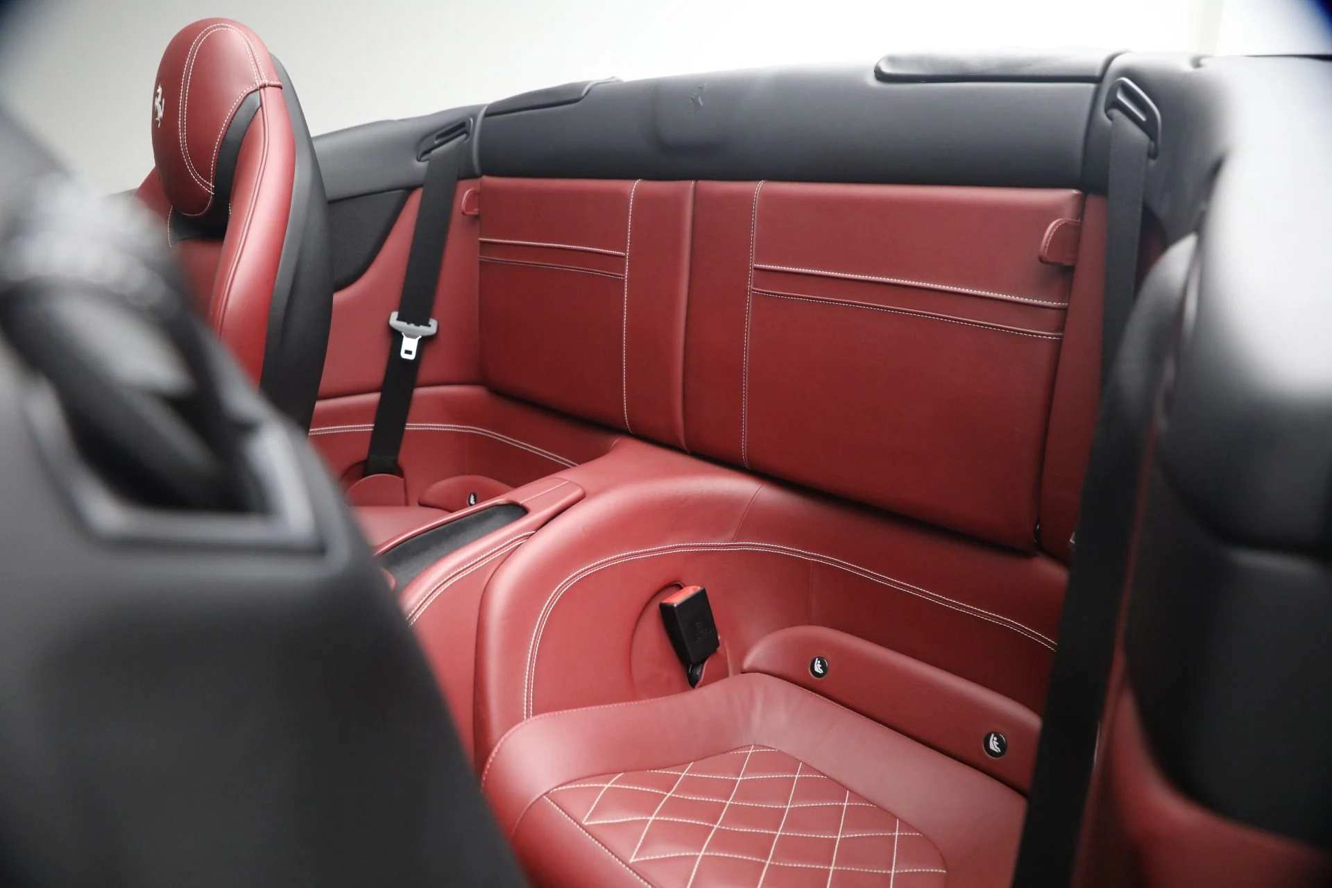 mph015_958922545_Used_2016_Ferrari_California_T_1779312555_4a188c420e