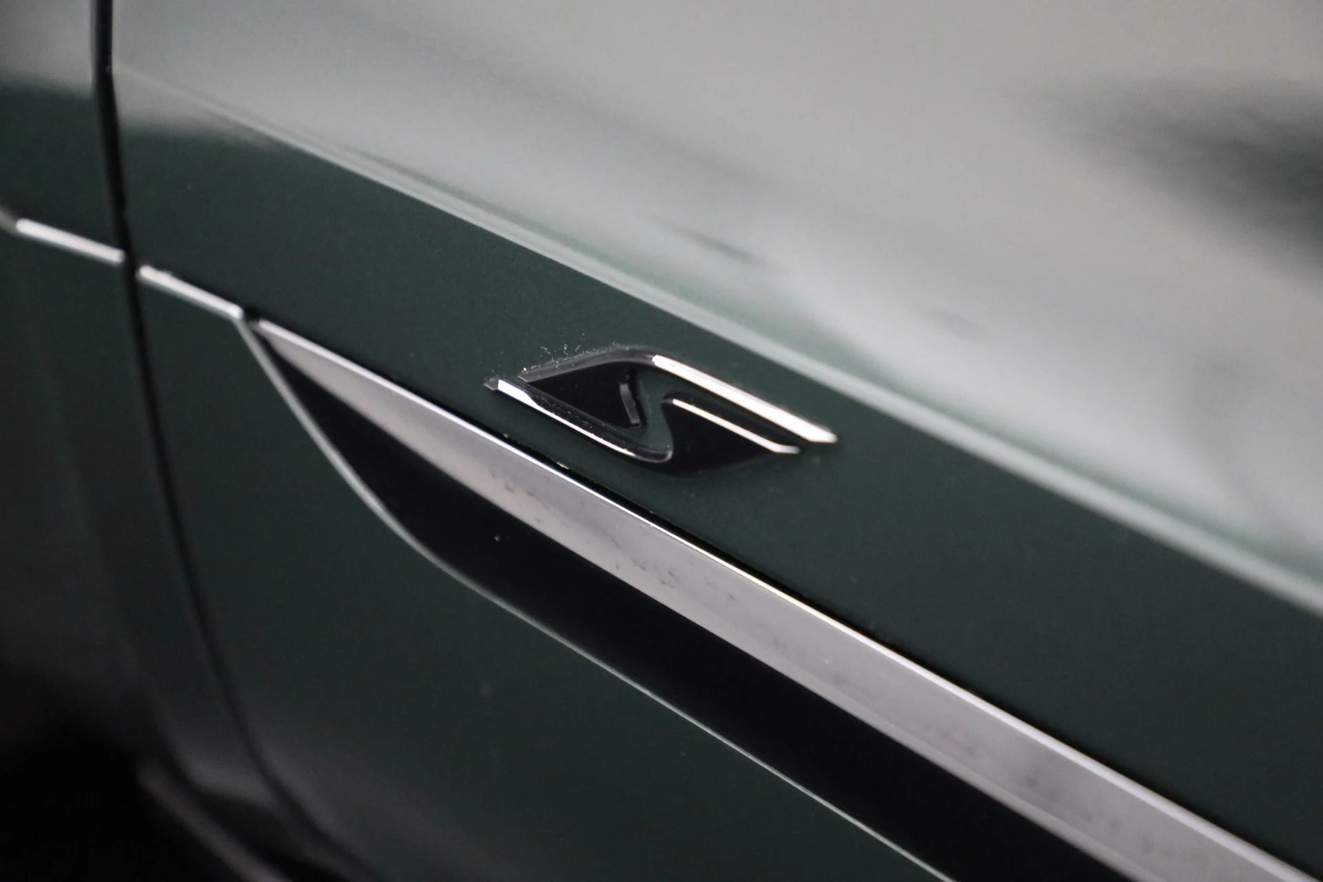 mph015_959718633_New_2025_Bentley_Bentayga_S_Black_Edition_8f1fc5c13b