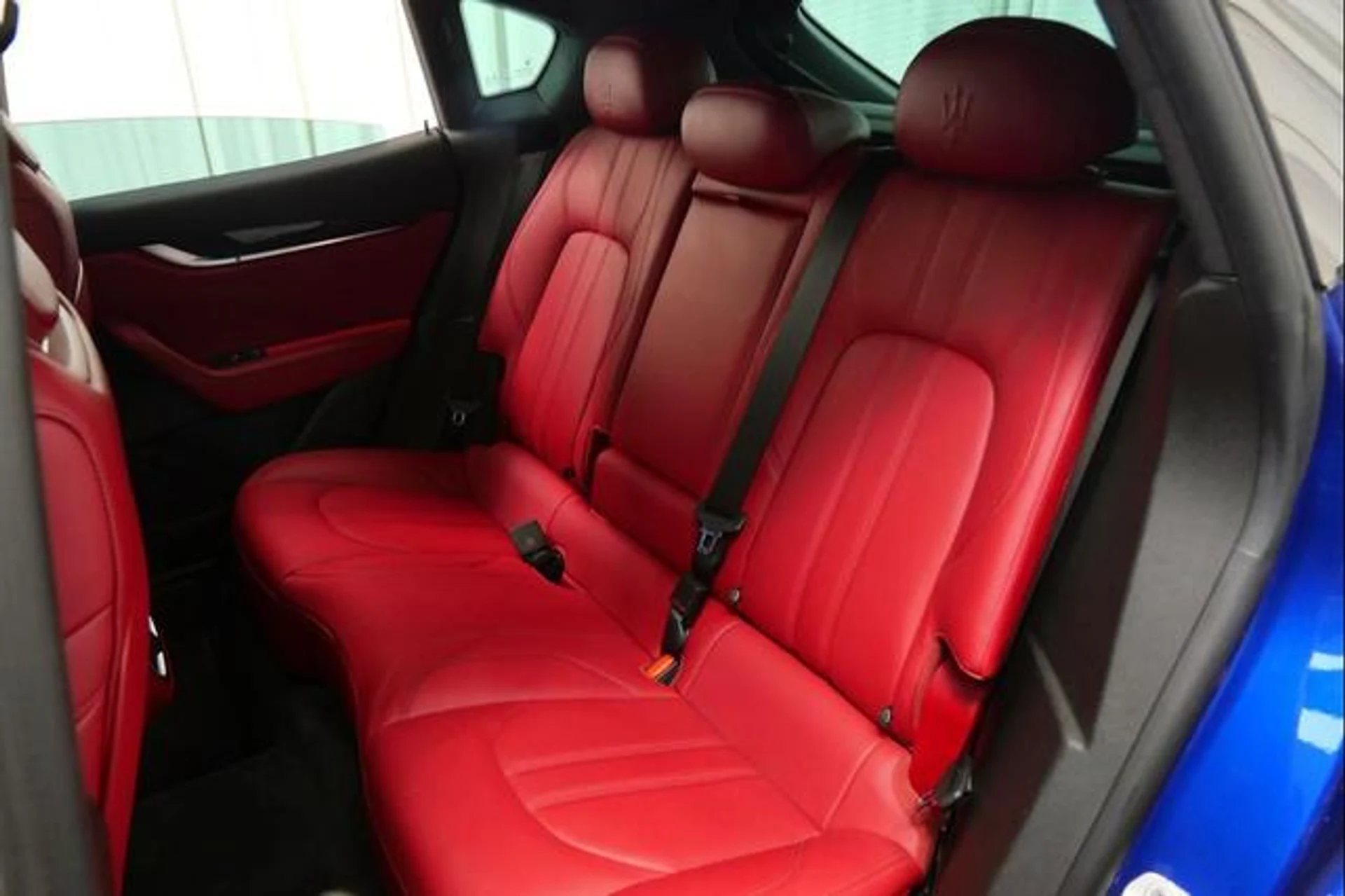 mph015_961581504_CC_Zw2l_Bm_YMI_0or_K1_Ty_Slpmi_W0k_ee44f7ba0c