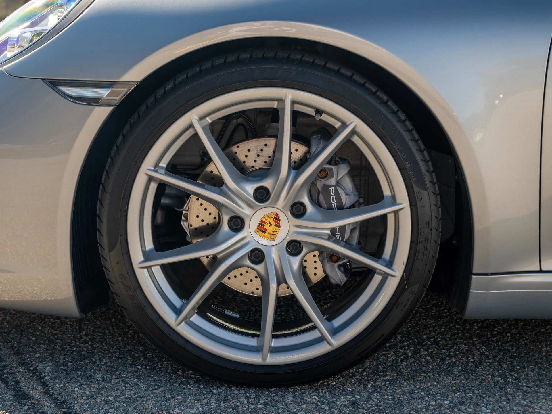 mph015_968741021_3219825d94417b69e6a2fbde0f5de24bx_f40b1de604