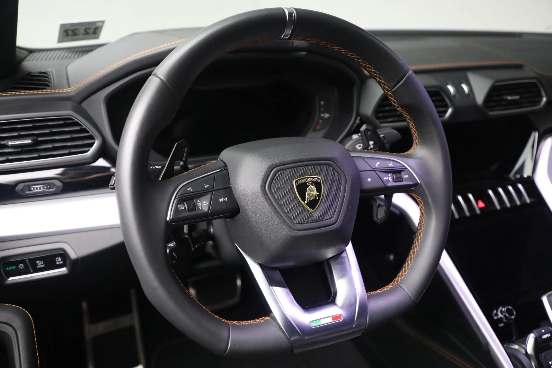 mph015_970195059_Used_2024_Lamborghini_Urus_S_a545fb1152