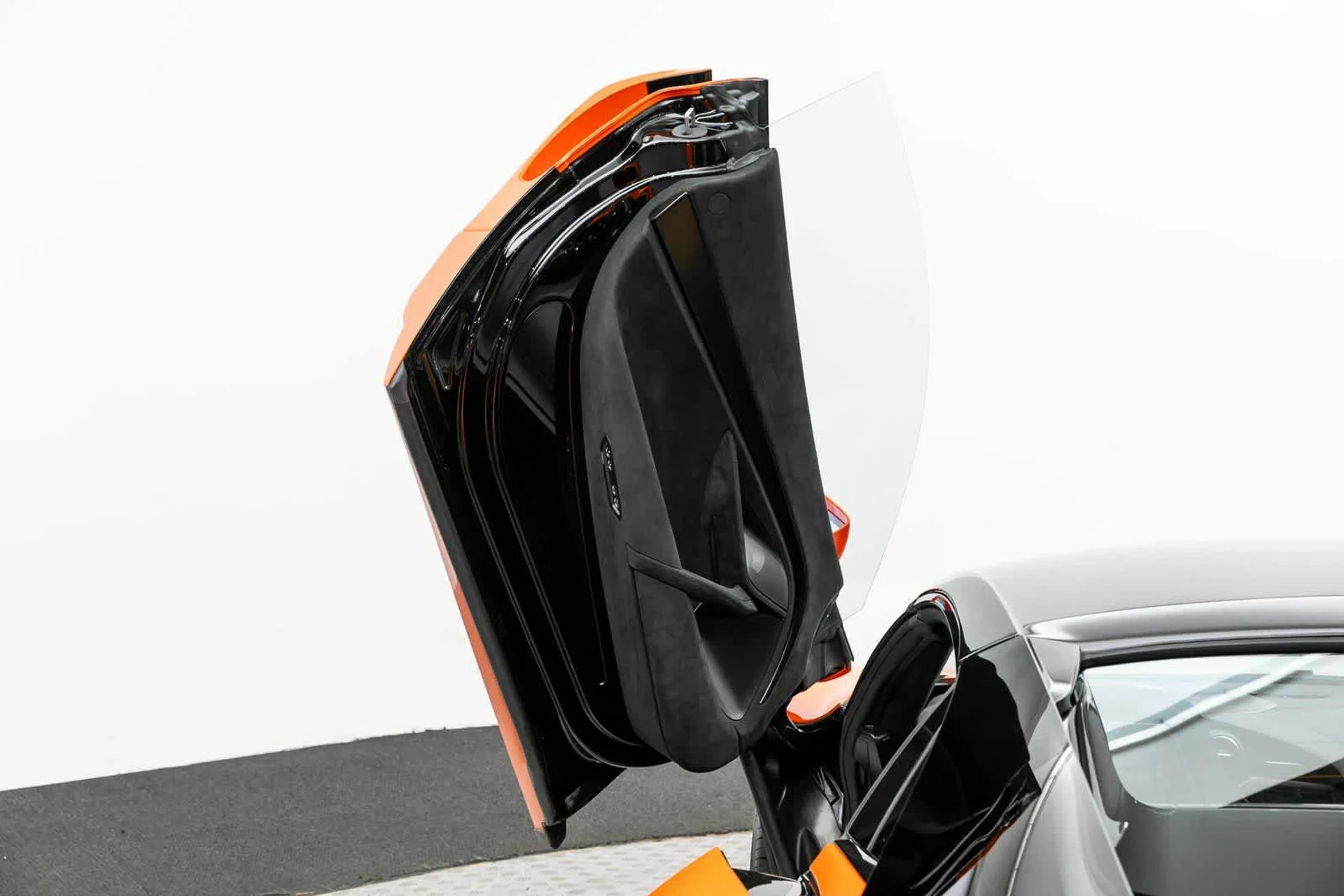 mph015_97166047_16_8cddd24a62