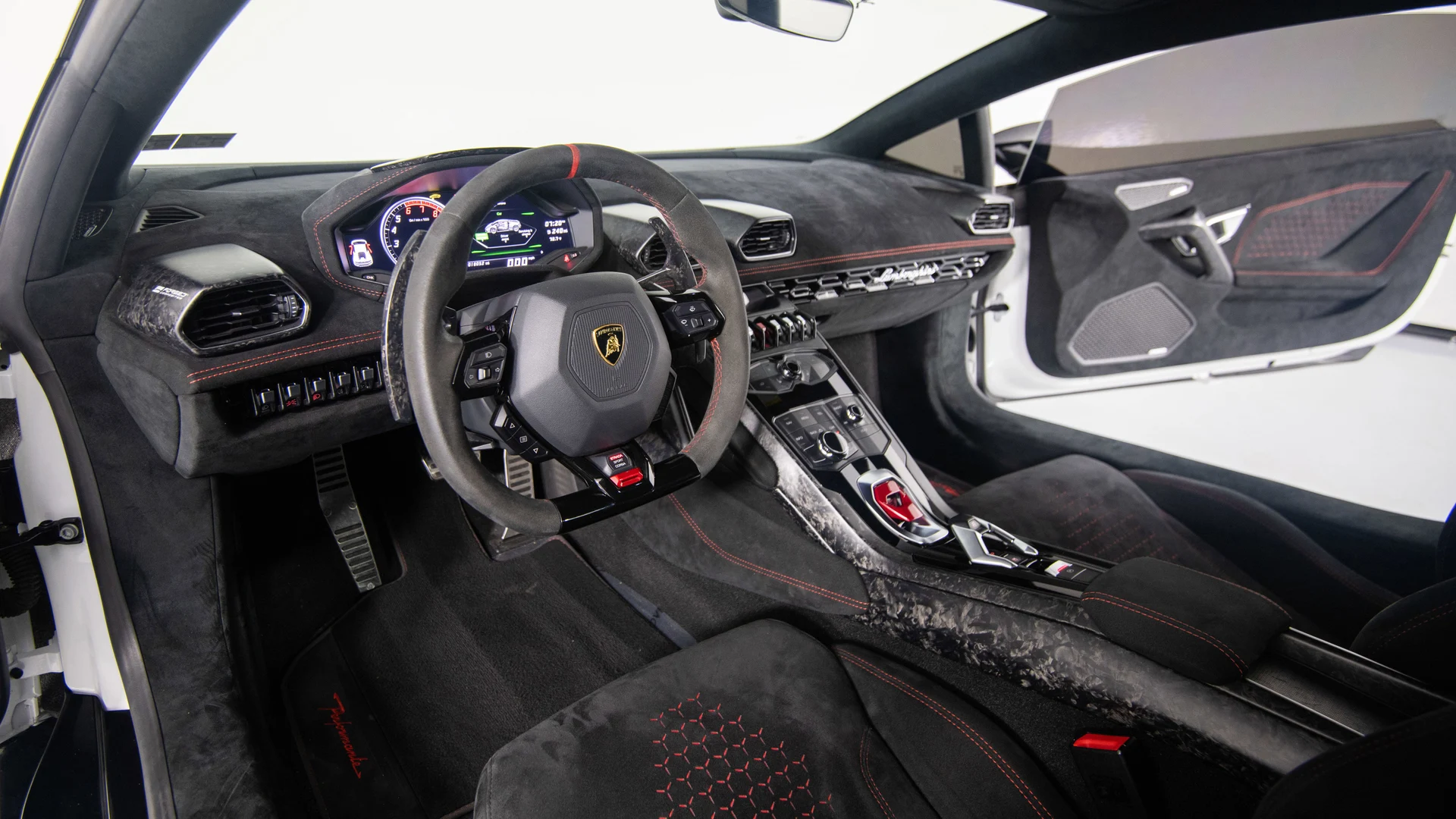 mph015_972684647_ed4fa9973ad649348706cec686bf6791_12052074a5