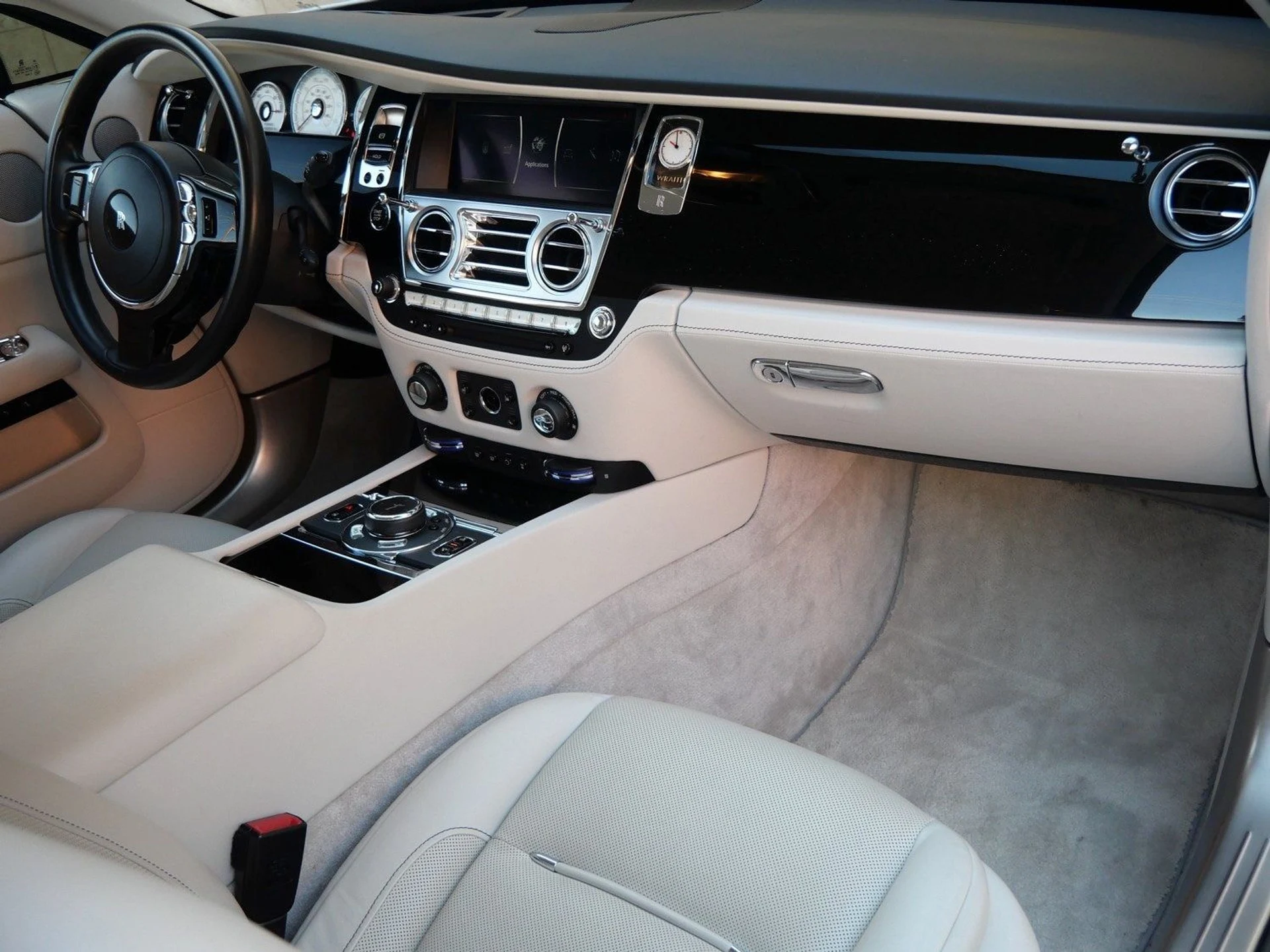 mph015_975193664_1dc7f800cf0986a0b115696aa9cd801dx_d6d01c3ef9