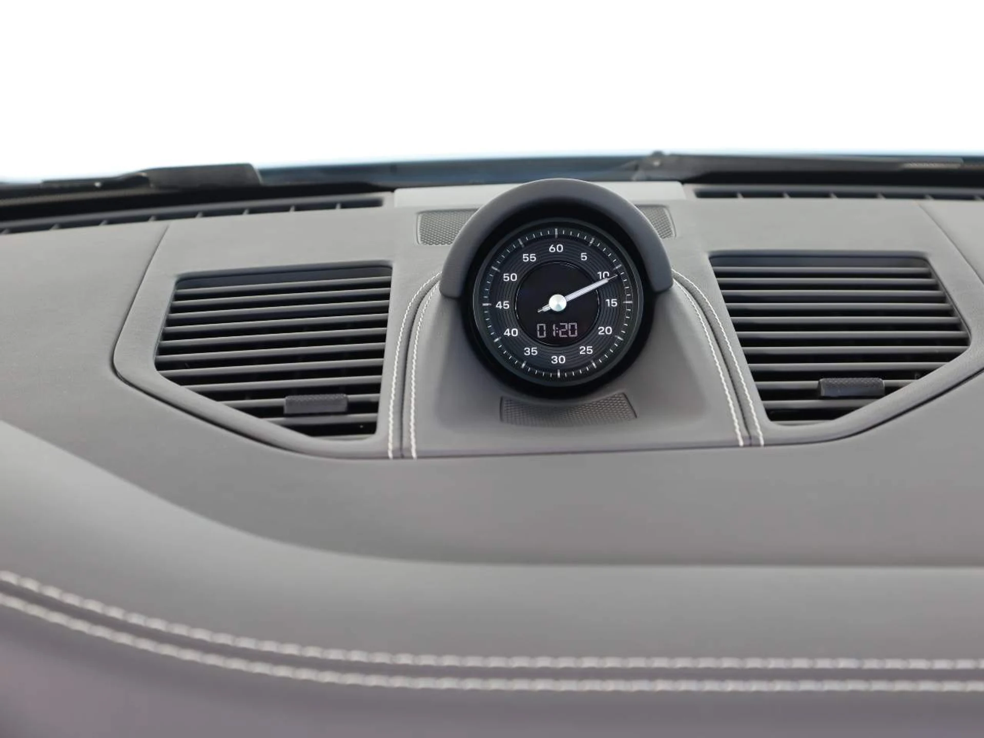 mph015_979915875_f5cb60c48762c2c024d52d9c69f5a720_b4fcb811bd