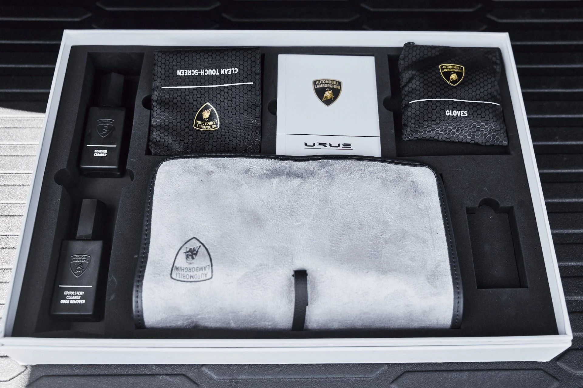 mph015_982462586_Used_2022_Lamborghini_Urus_1778790351_d8c21fac8d