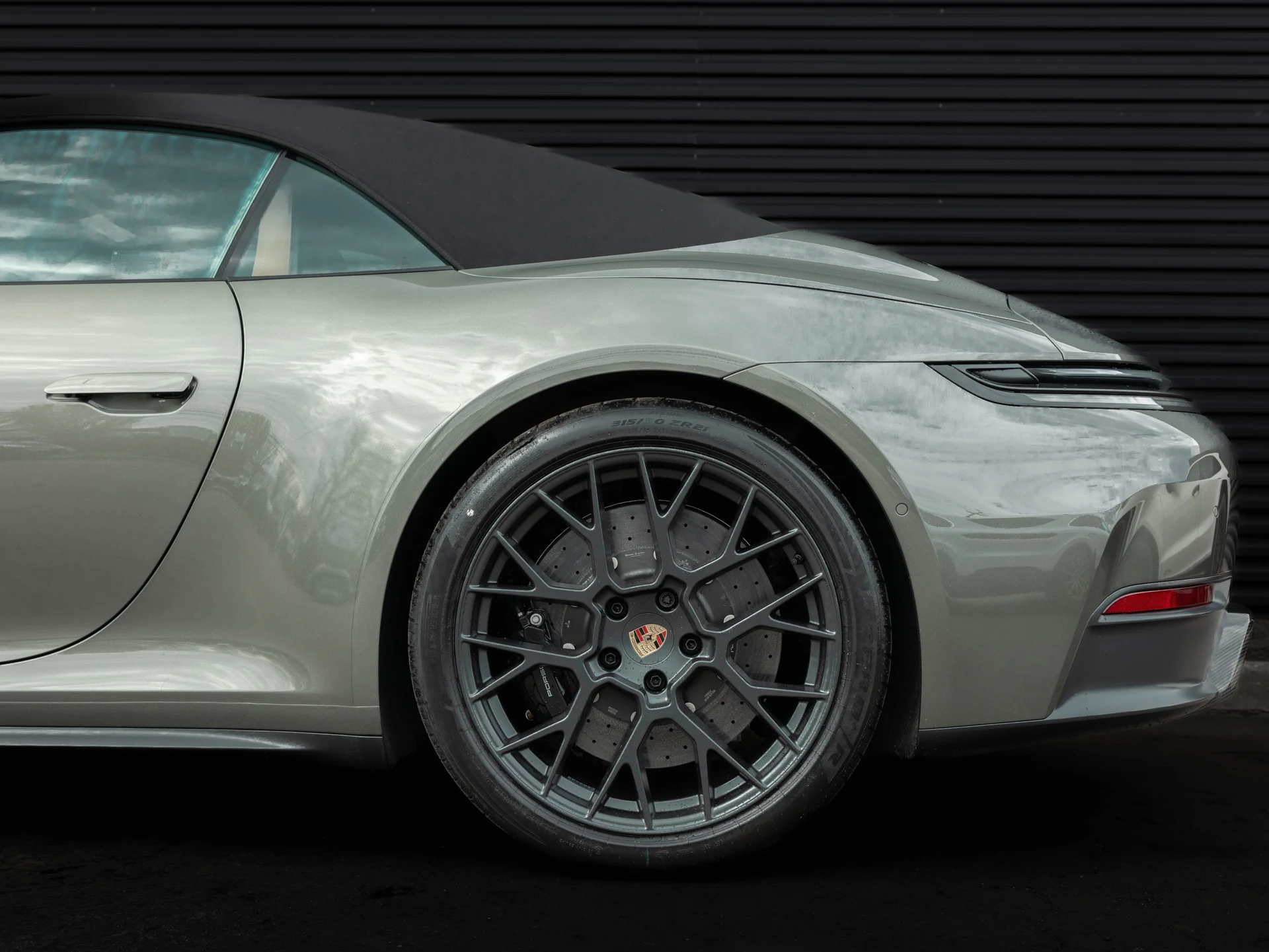 mph015_982980357_9ba5fbd05eb97b7244271664c0b1b52f_e05746165d