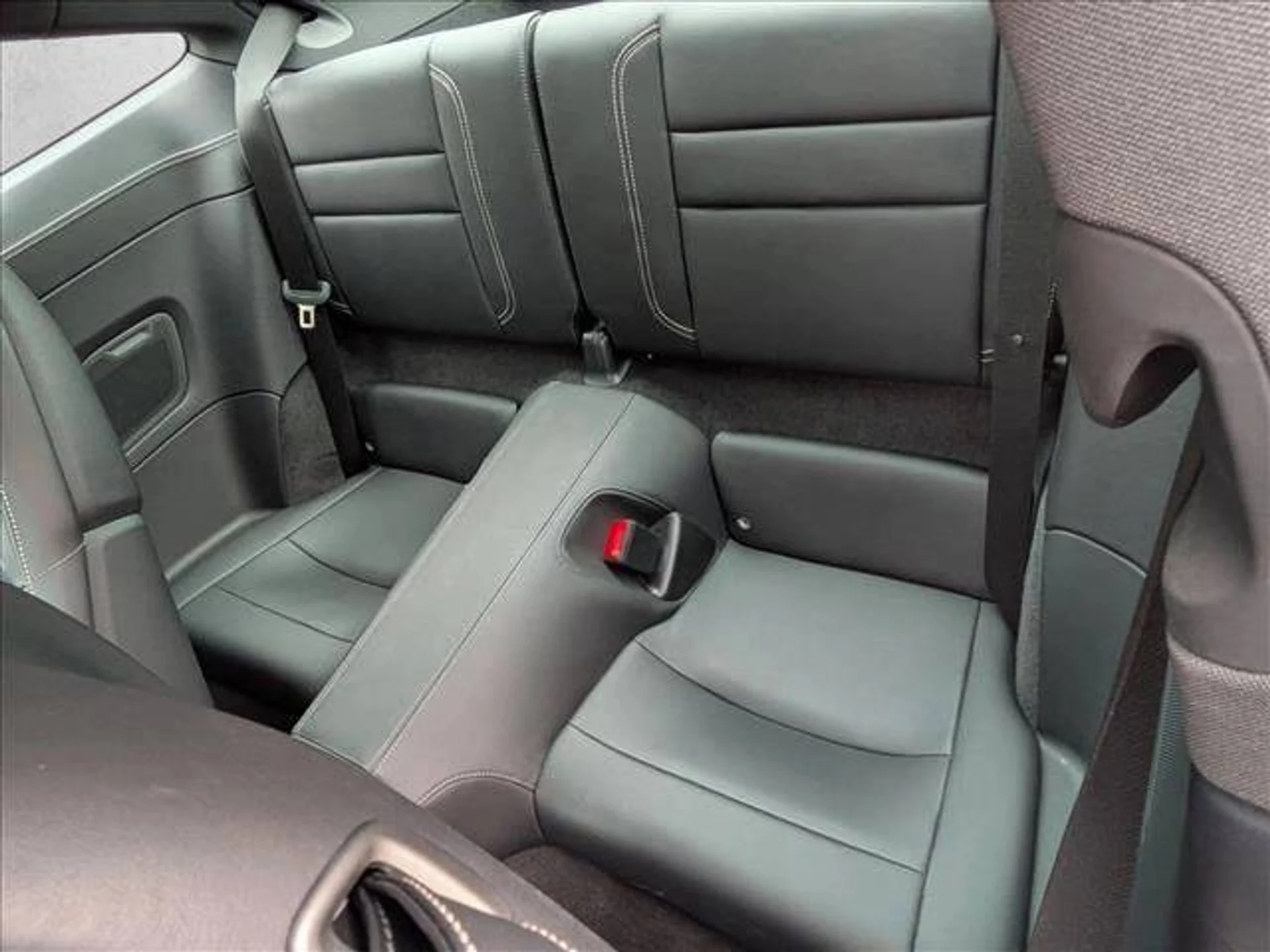 mph015_98594870_e21ef42ddf438740a28f4addf7afd875x_6e8896bfb7