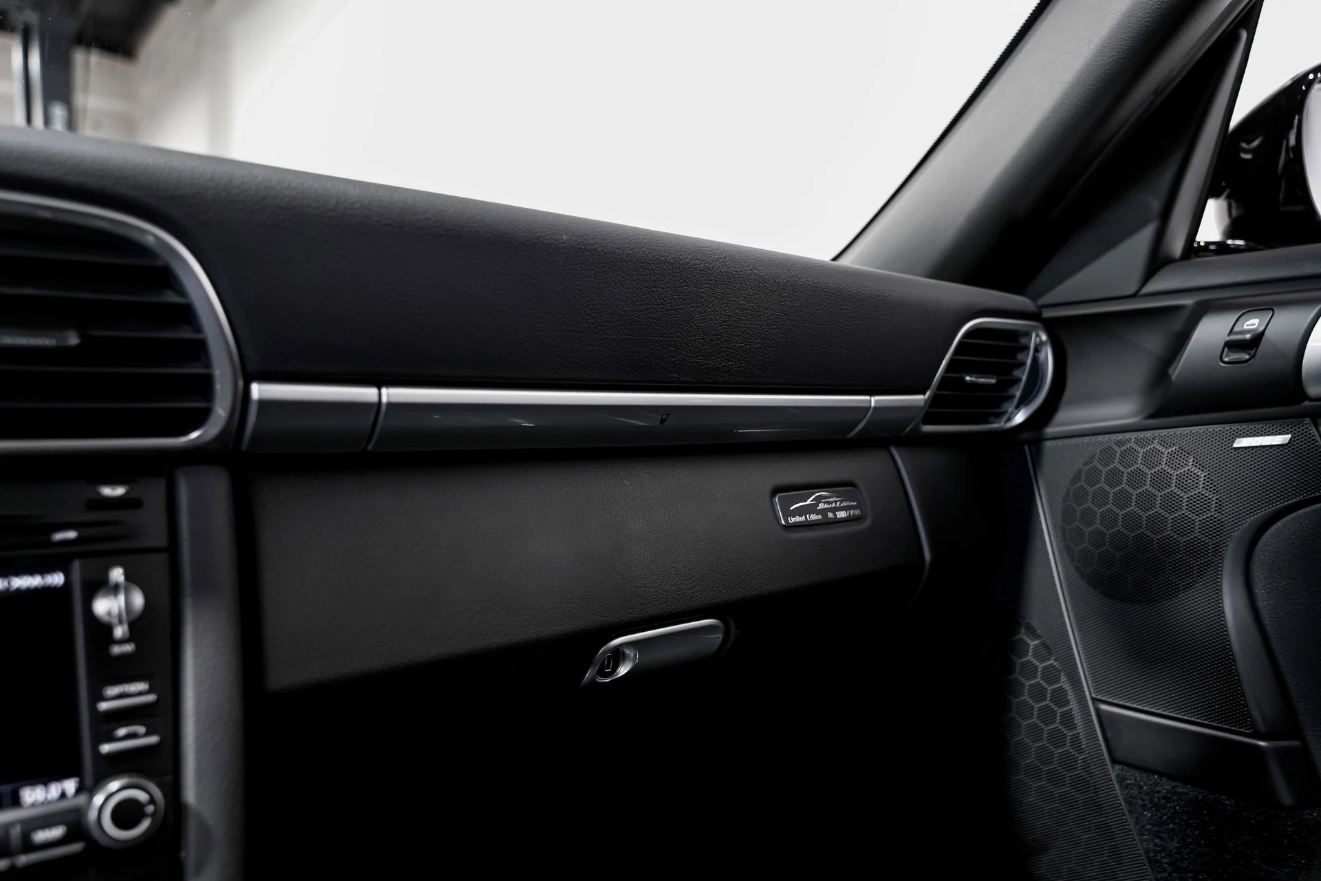 mph015_987062825_289907e69f4f5e84c13aeee9f5585c3cx_4f7aaa8847