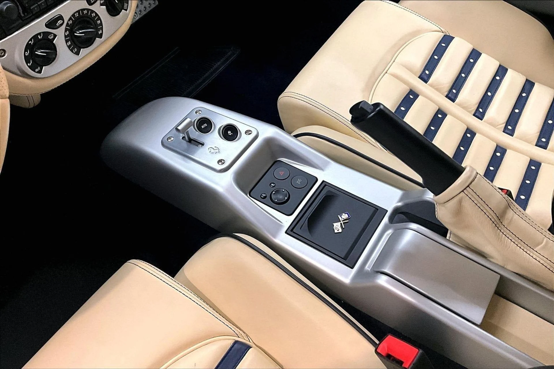 mph015_987760778_610758334a82444c916294f30c69f39b_5f4a2e7e75