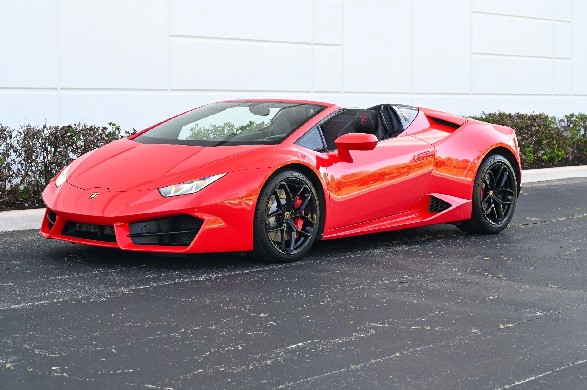 mph015_988433110_Used_2018_Lamborghini_Huracan_LP_580_2_Spyder_1743021741_fdb255e09e
