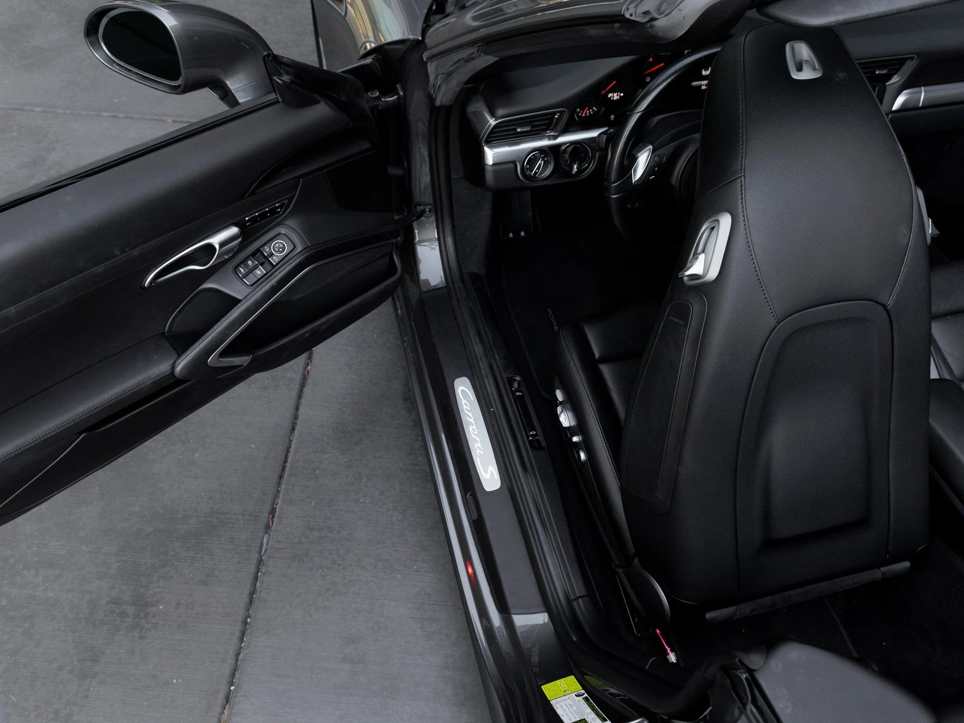 mph015_991249306_16_9a82a5624b