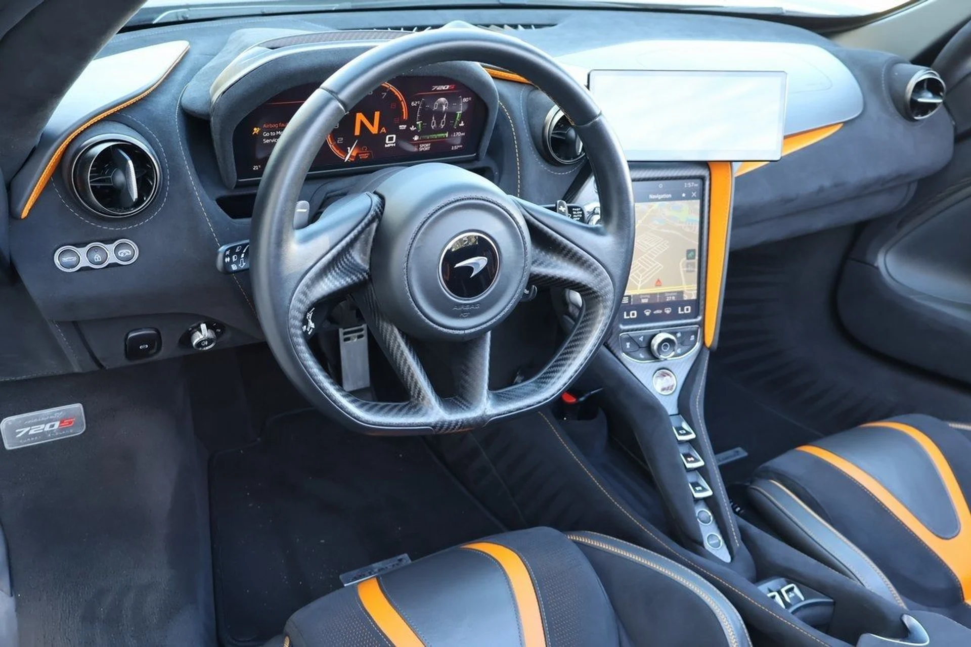 mph015_99262749_16_2b64c8112f