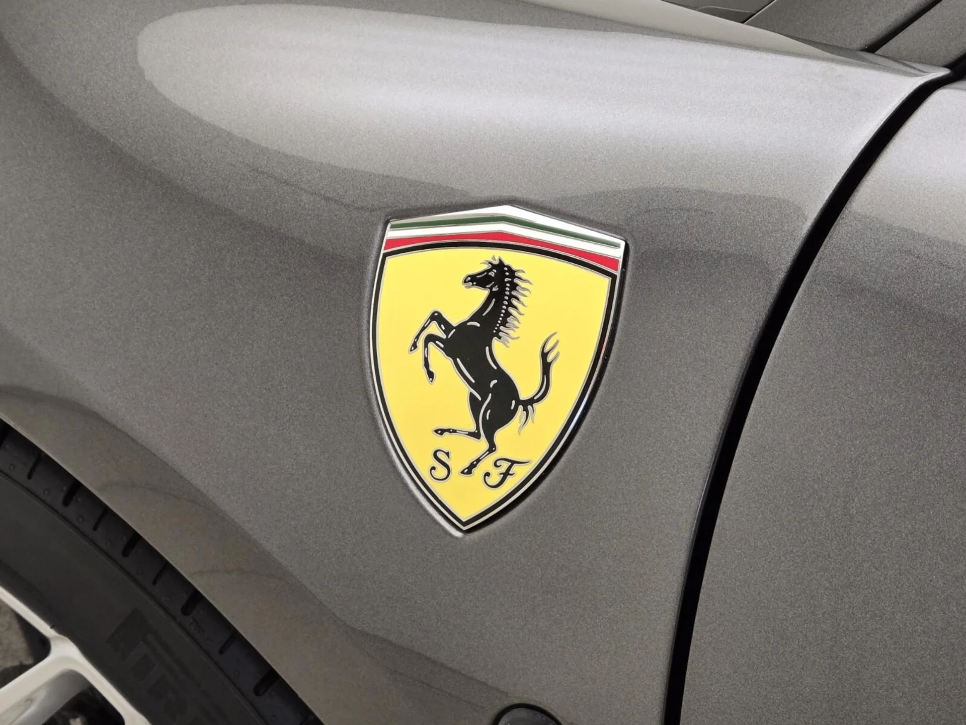 mph015_998194656_Used_2020_Ferrari_F8_Tributo_1758782144_6de2485cd6