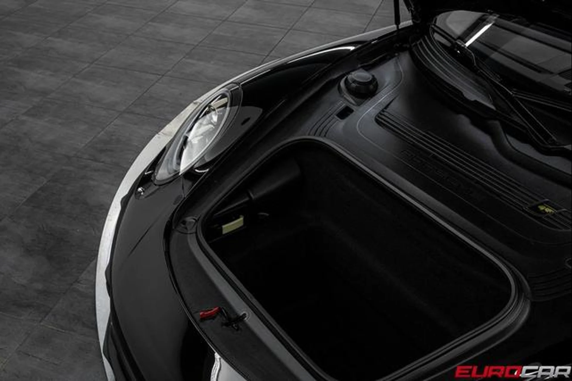 mph015_AA_Hh_YBQNNM_39_B_zl16xb9_K_Pu_I5_A_5d0ea19964