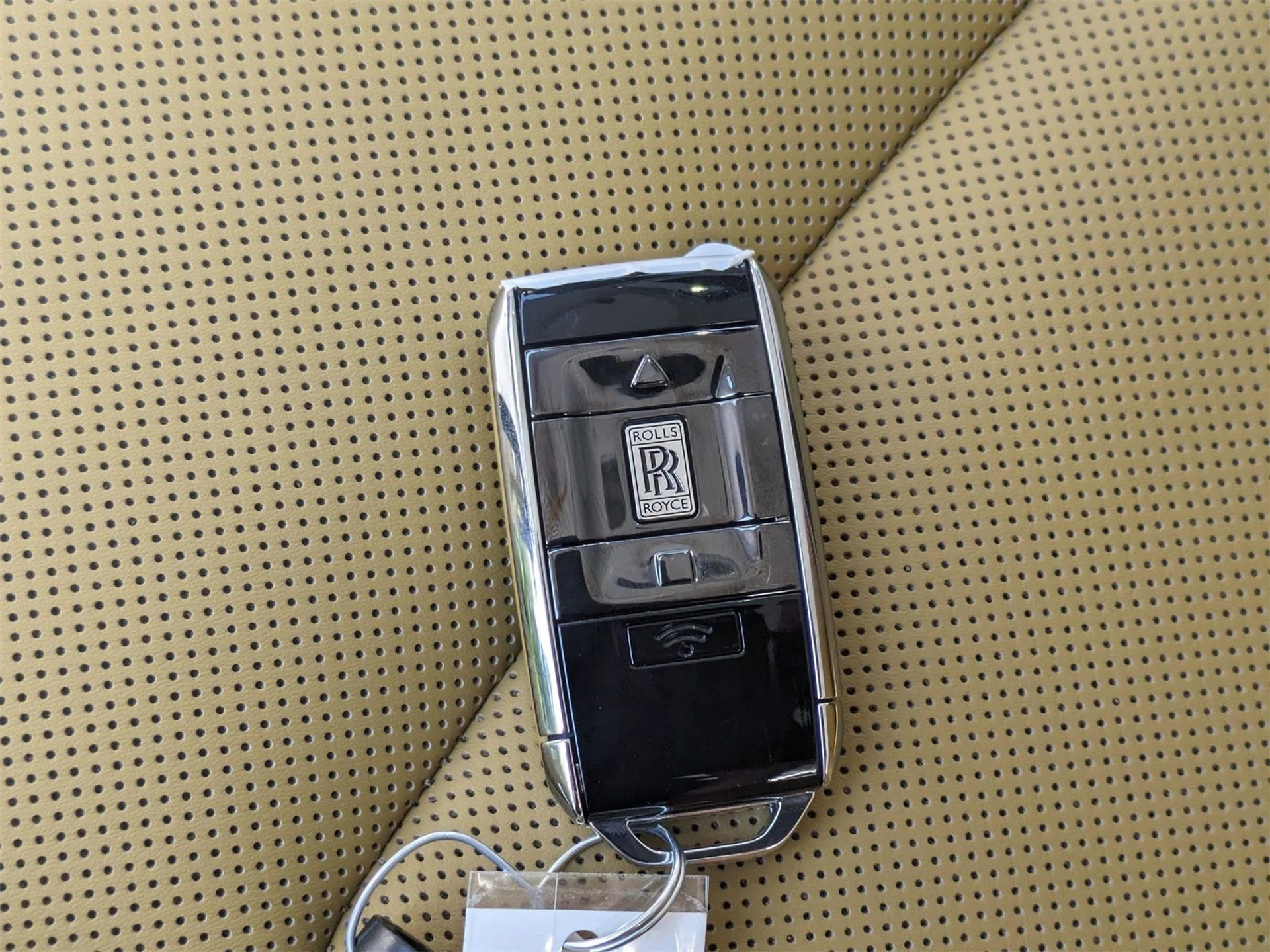 mph015_b69e29d032da4f97ba9352a4c7828270_7fca084e2f