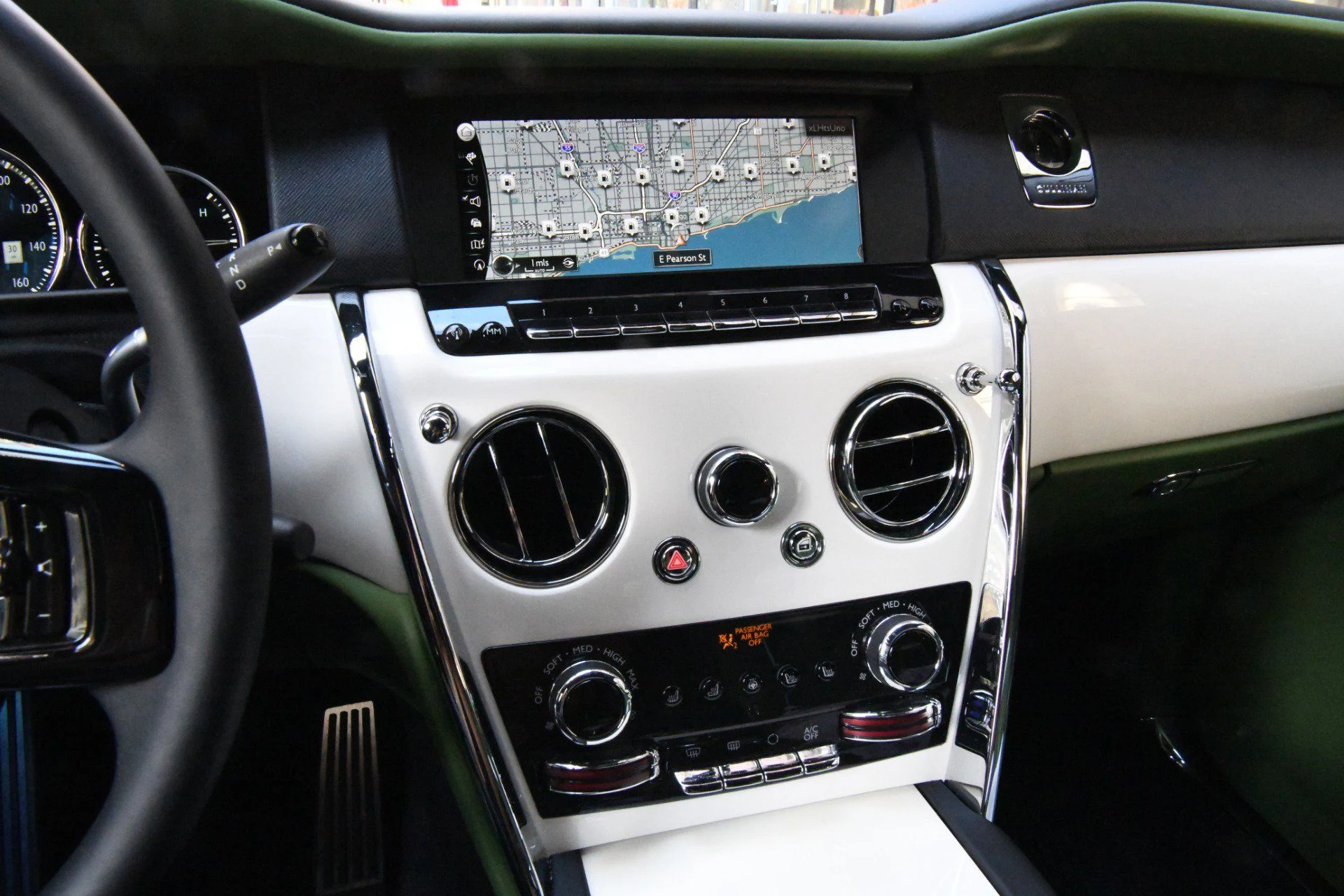 mph016_0db5076cfea94703b98947eff942ac37_870e70d039