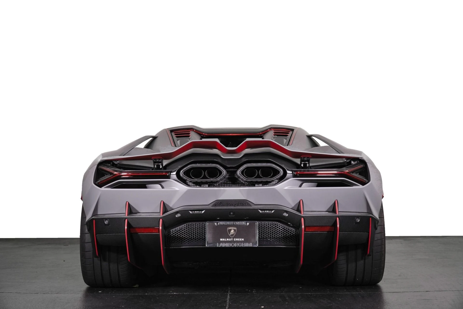 mph016_1002235214_New_2026_Lamborghini_Revuelto_Base_1785345857_21a234f7ee