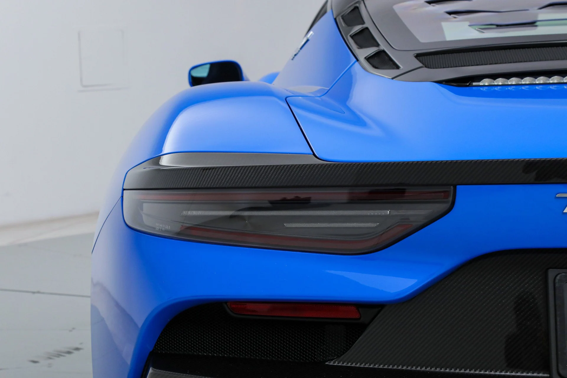 mph016_100746795_0da93ad19b8a8ead52c8b3c6662a60a7_7bb403a82f