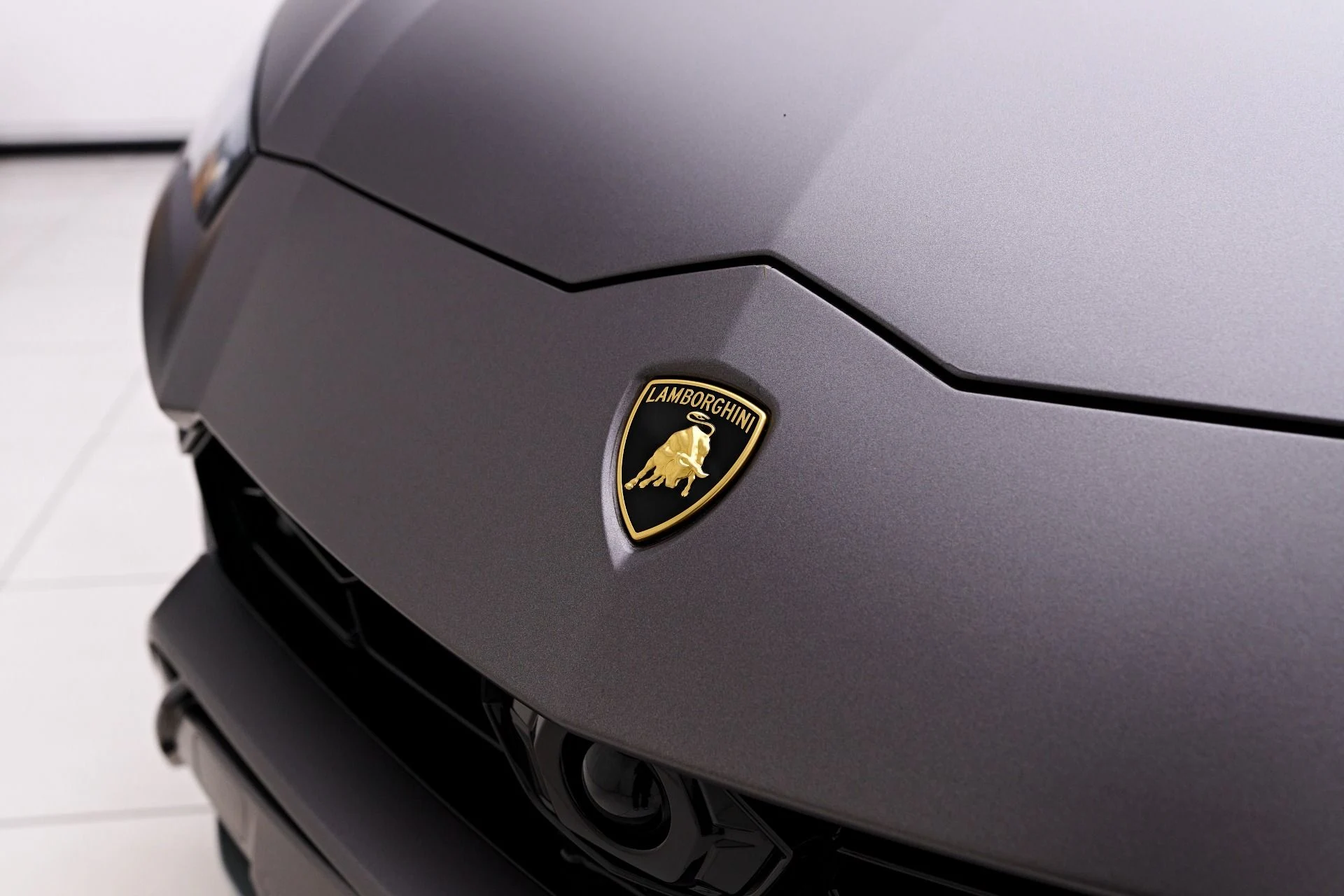 mph016_1014664264_Used_2021_Lamborghini_Urus_Base_1758751740_74fccabe01