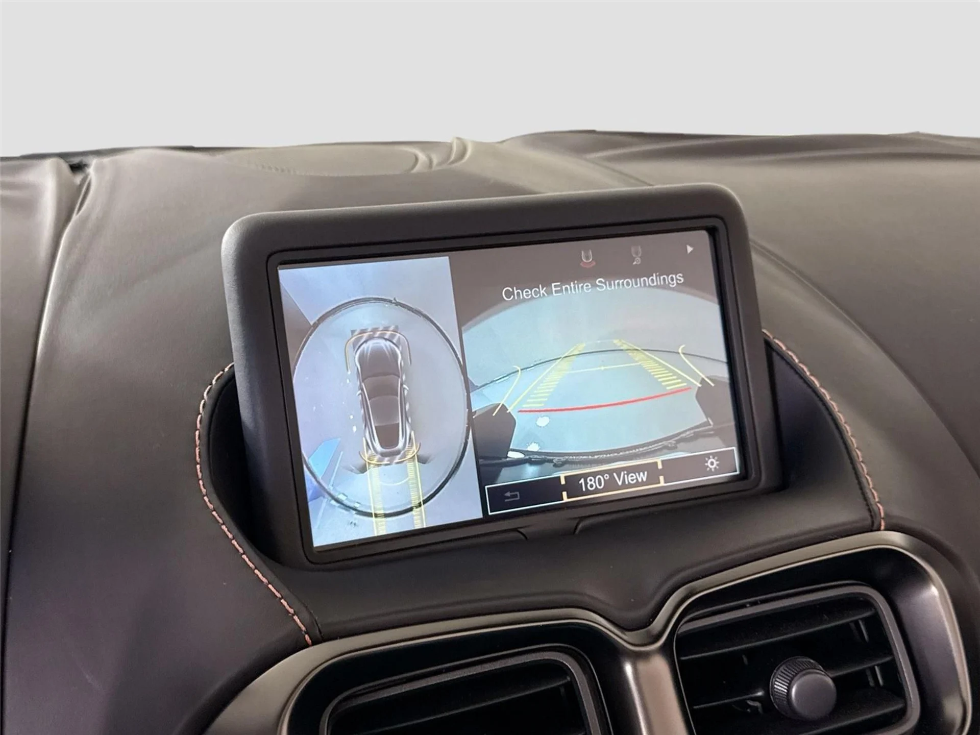 mph016_101817536_c41c70d40128cff01b71e2f73bb40607_3d9262f2c3