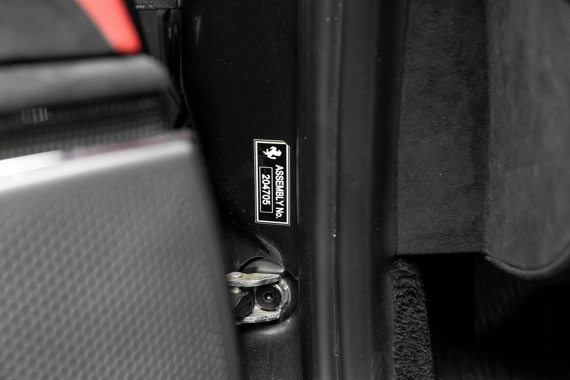 mph016_1023615723_8717e7c86db541f39fa6b403291a1e3a_cea10eabce