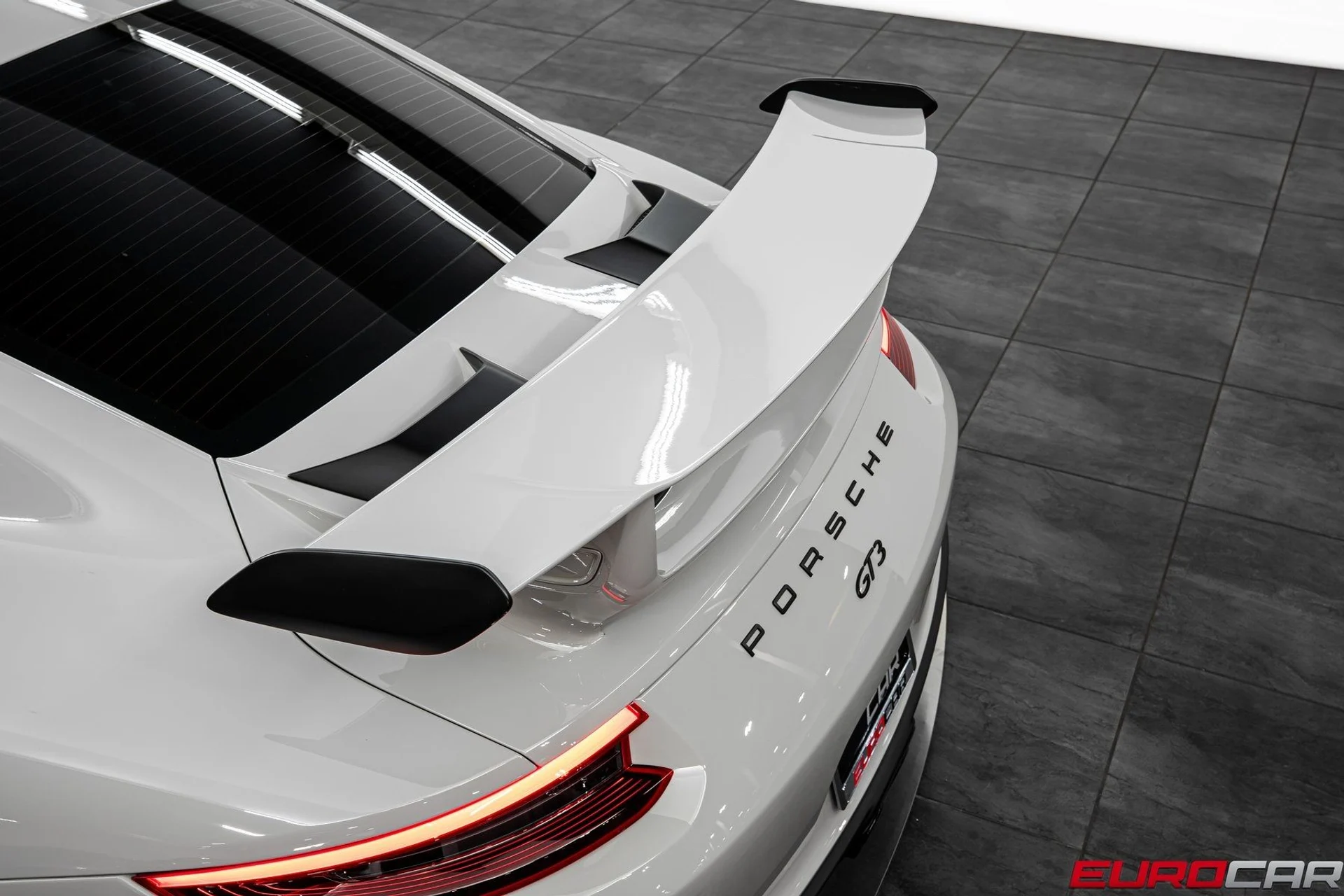 mph016_1027017727_image_17_2d6ddf9b2a