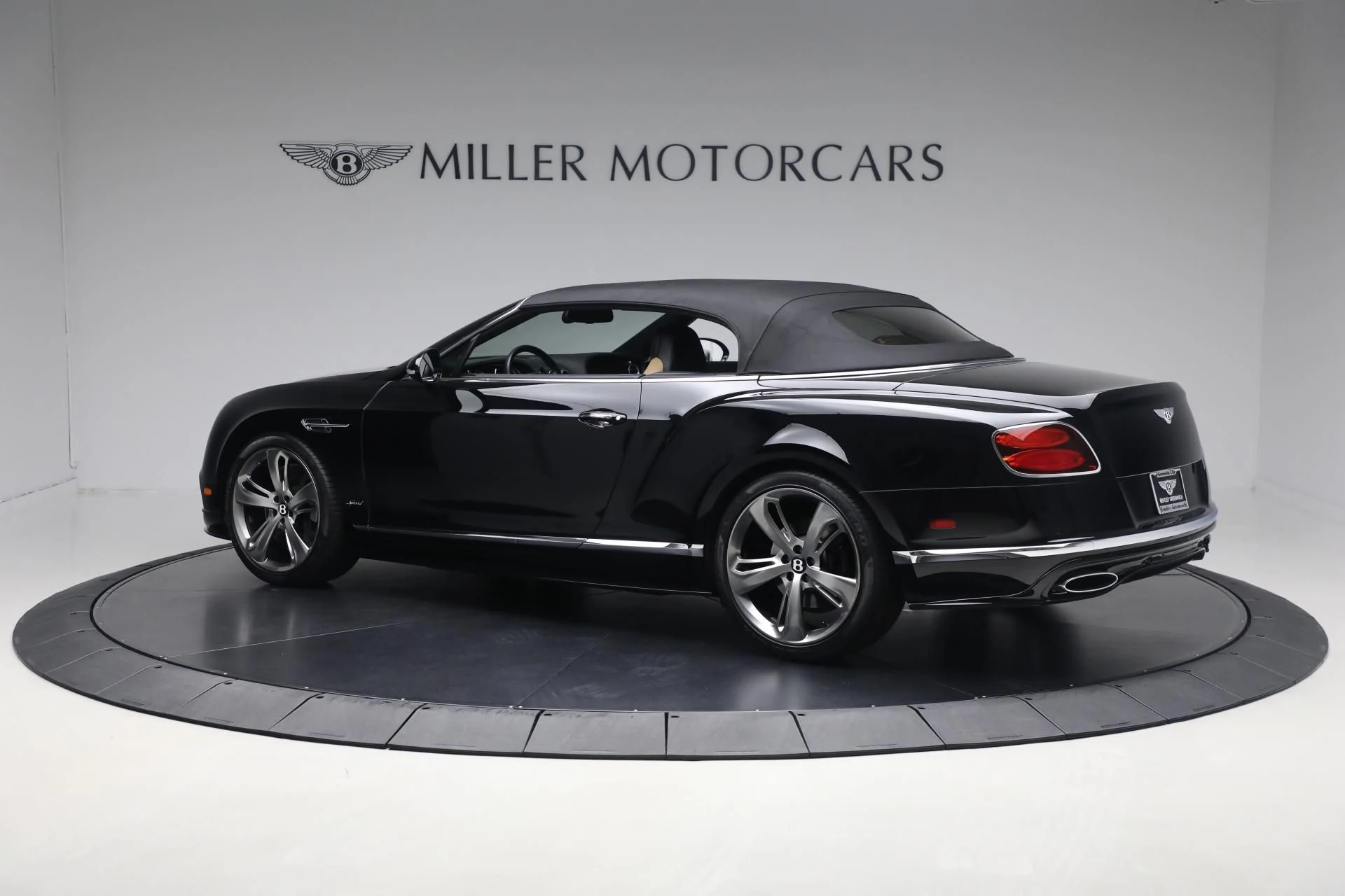 mph016_1028385623_Used_2016_Bentley_Continental_GT_Speed_1c292e24ae