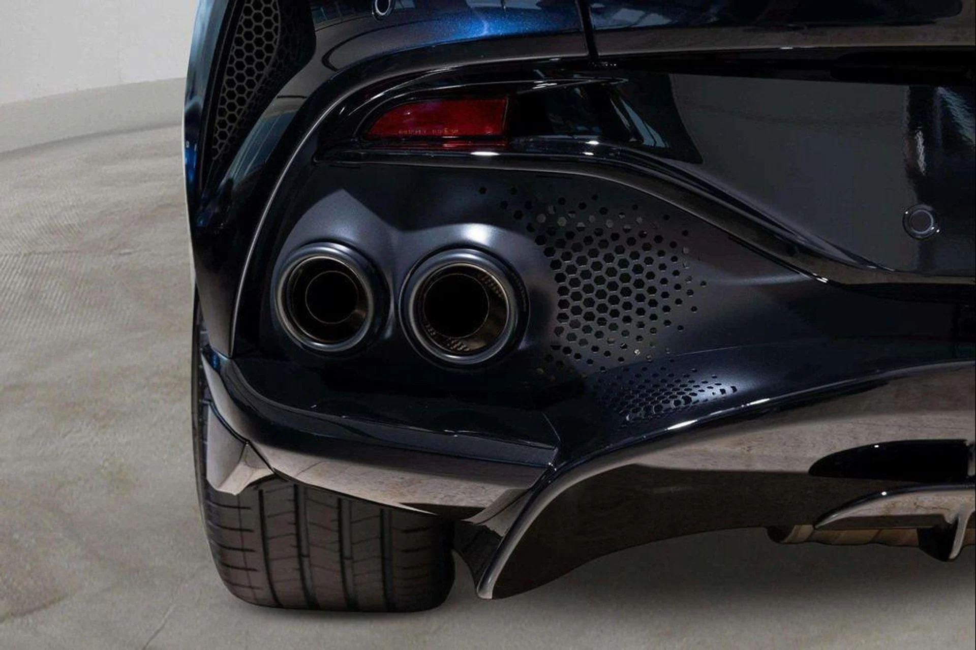 mph016_1030919586_UMKSIF_9ph_W1sbiq_Cg7_Q20b_I8v_W0_8f650177df