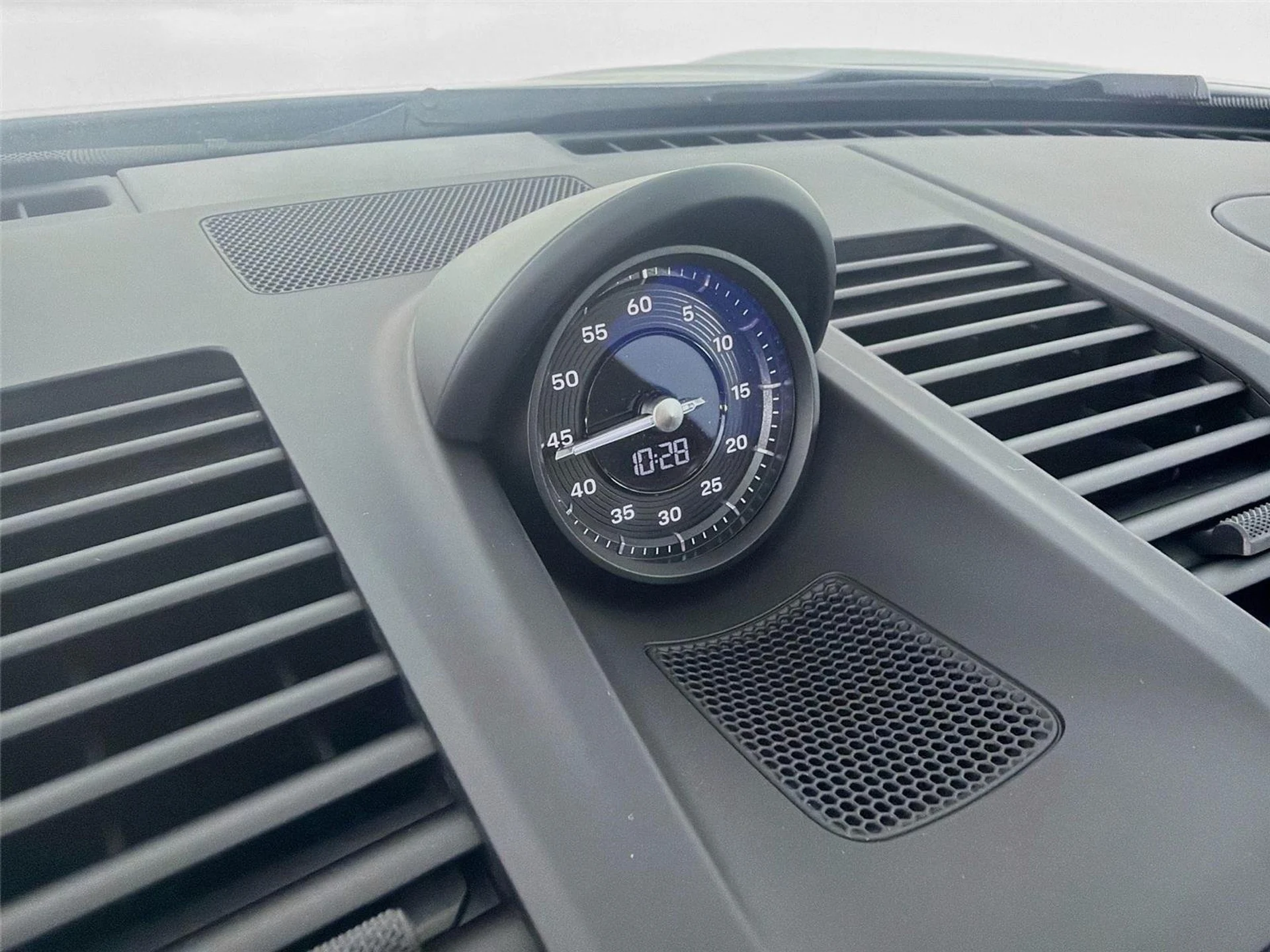 mph016_103425018_6d05aa6c30aadaa53c45a8867b43c9cd_4fe4b11872