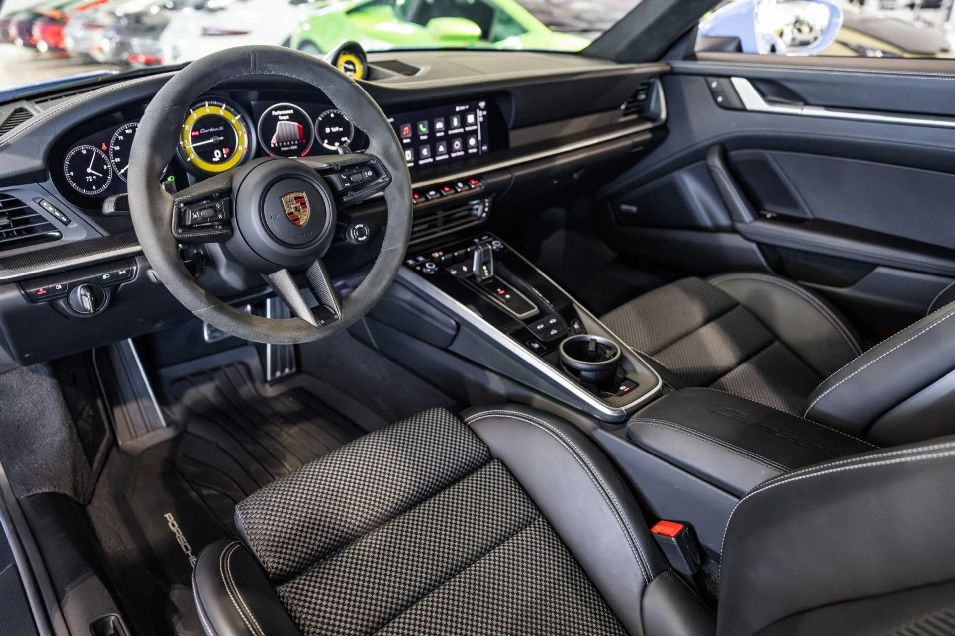 mph016_1034914960_SQ_33486ba0d7