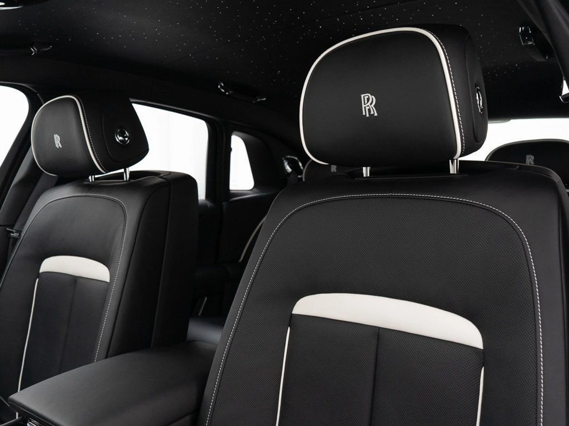 mph016_103807643_6900b22ed9e6a9d959697bbd6f7703a1_03998808a7