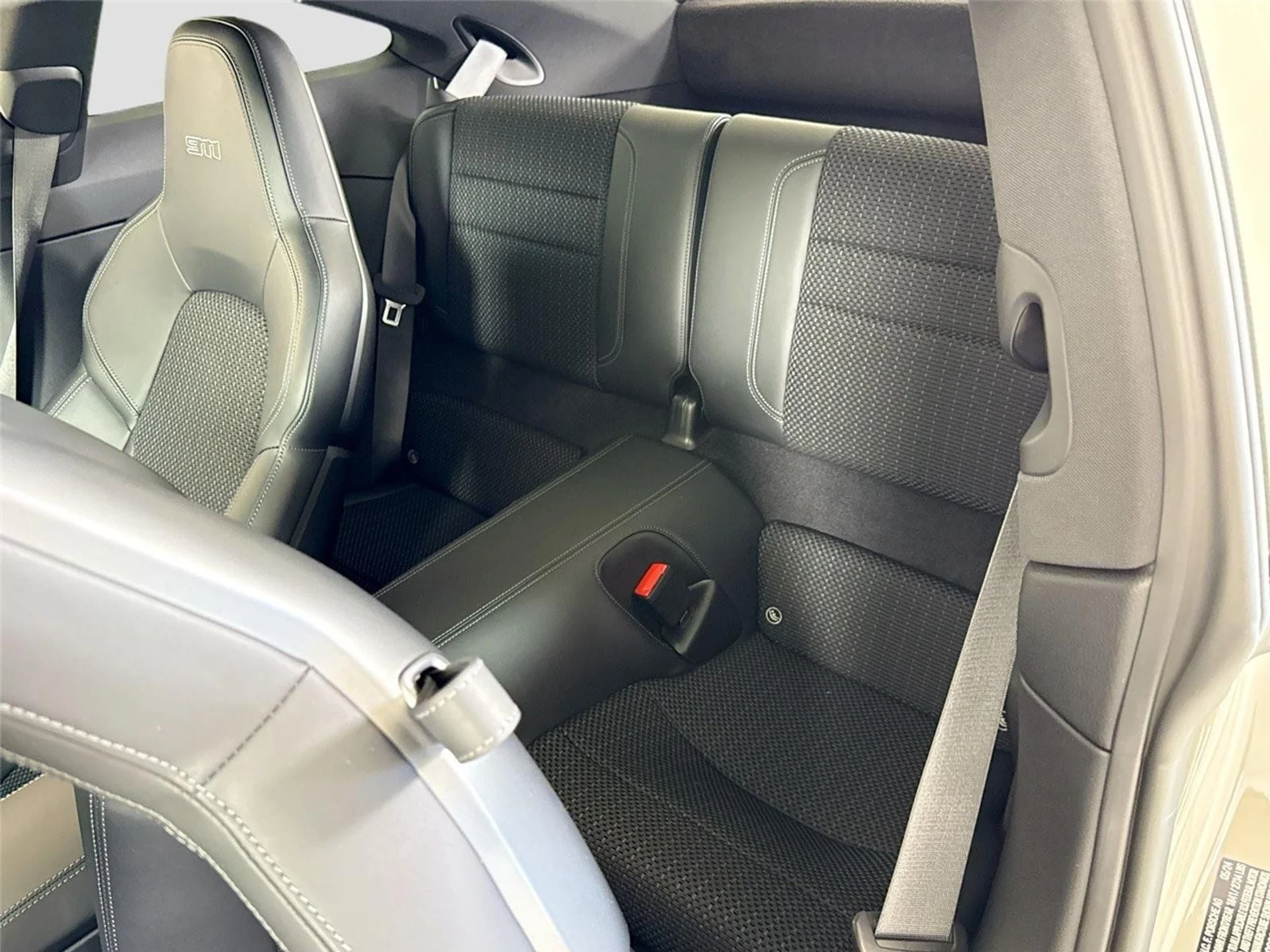 mph016_1041120070_40f3fae9a3a349d1f8a0dfd45a3d2123_d807592885