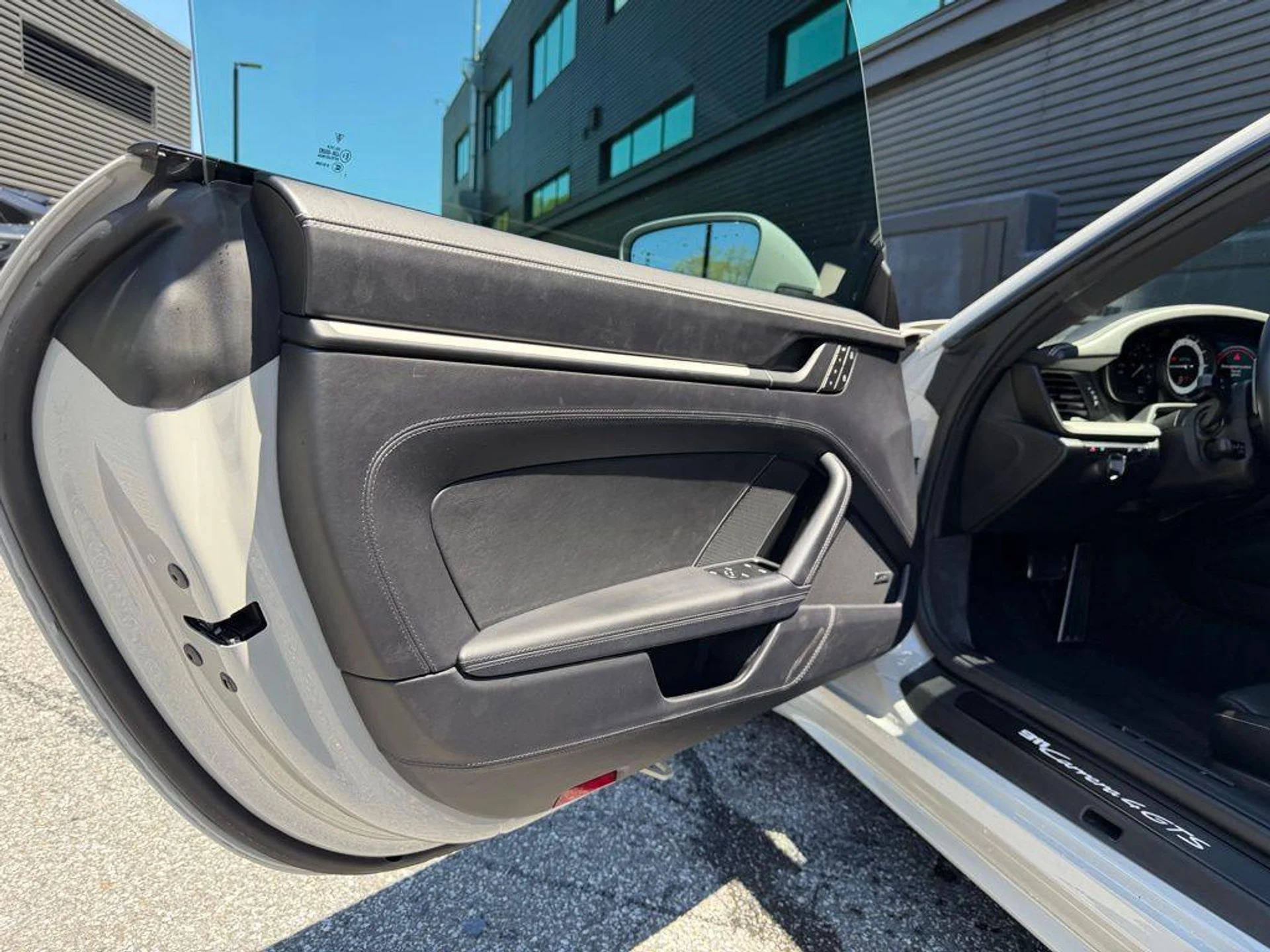 mph016_1046324039_Cnjs1_Of7w_O_Svf_Z4f_VST_4_Q5_Cz_T2_E_5fbbc92b88