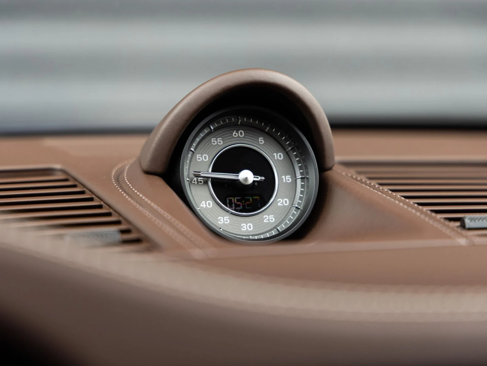 mph016_1048479146_17_0fae11b75a