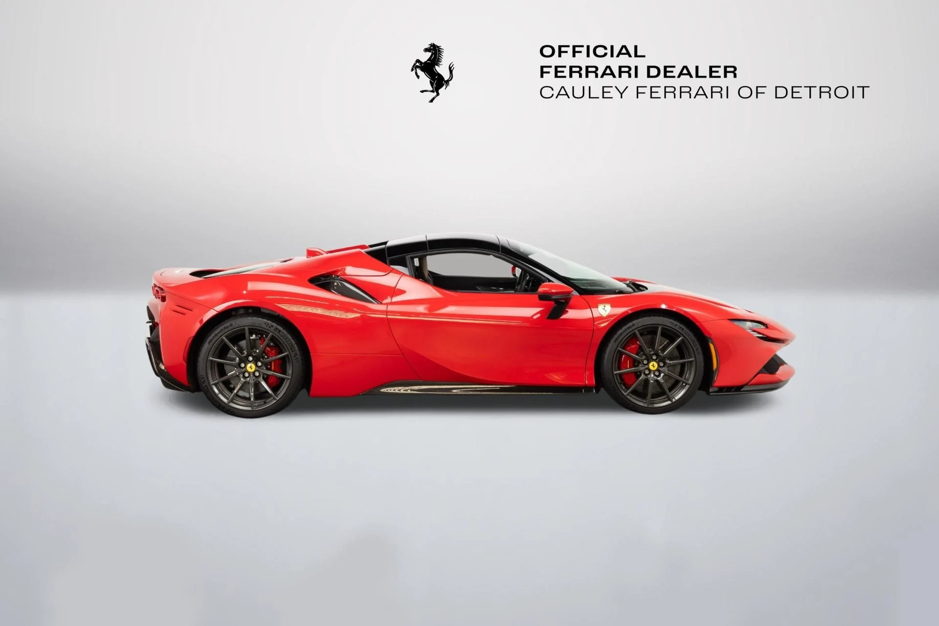 mph016_1053685380_Used_2022_Ferrari_SF_90_Spider_1788255954_12b32e771c