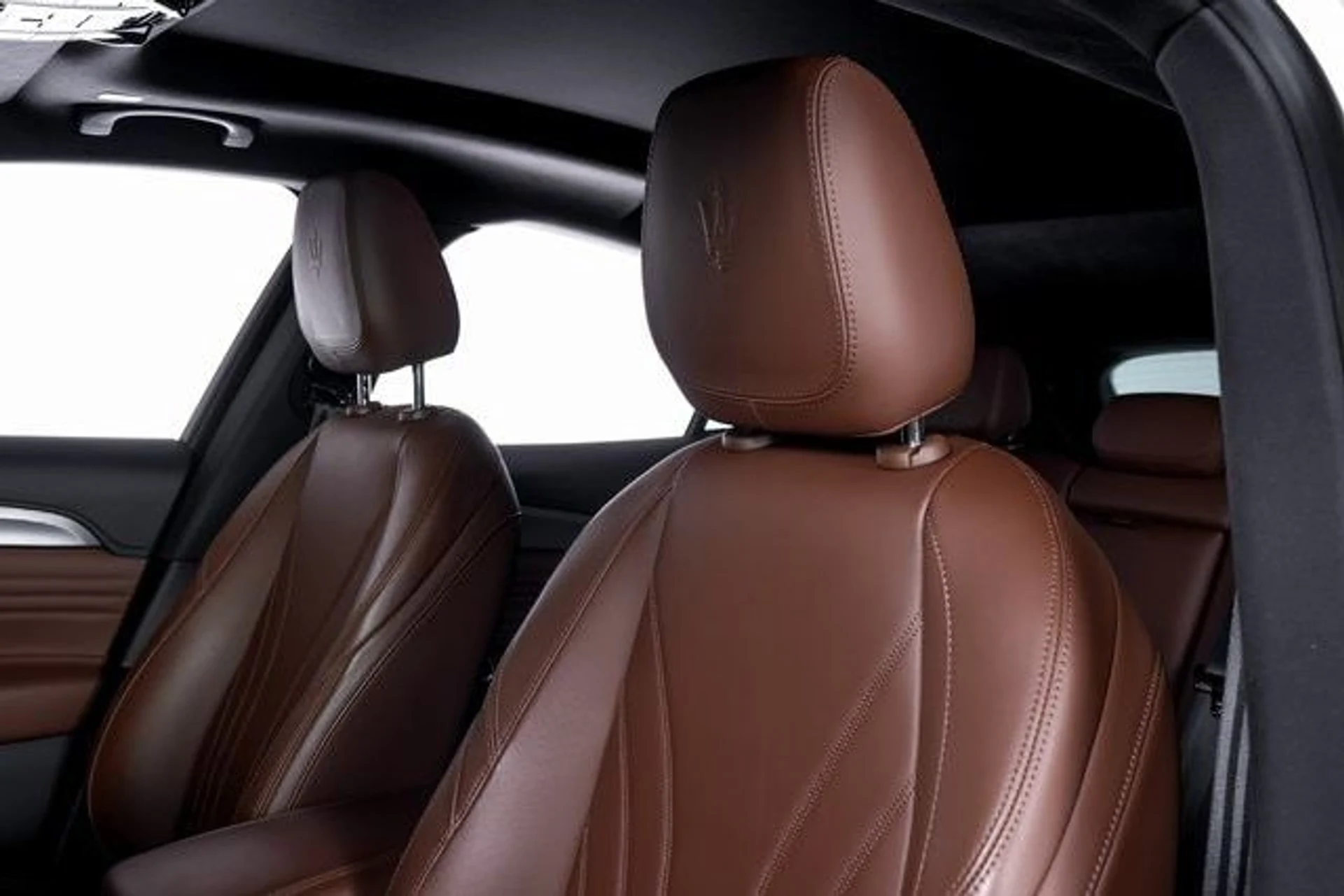 mph016_1055517419_80b0c7f9d11aad638ba76cb5859f77f4x_00f208e550