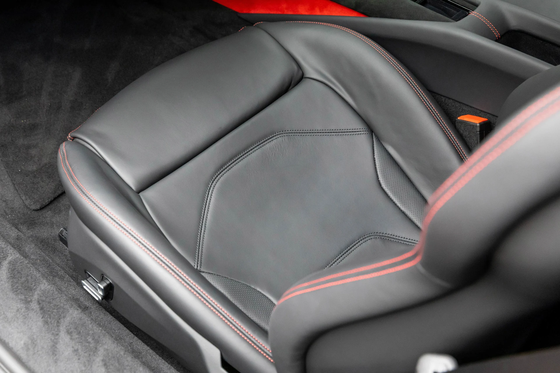 mph016_1056213703_d8d732ed65db4982993fa9eac7b24b97_6e881dc401