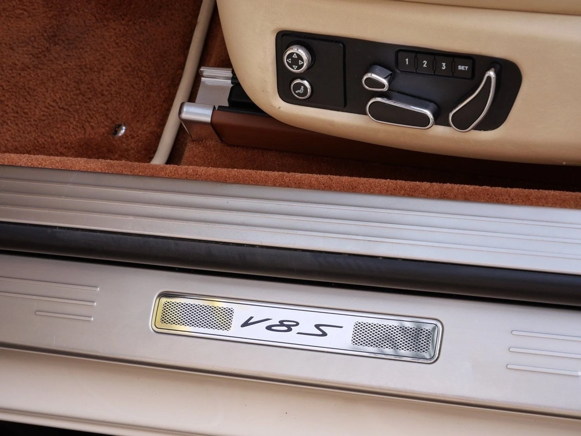 mph016_1057464848_039088910ae3fff7777c058da0727601x_5567b05feb