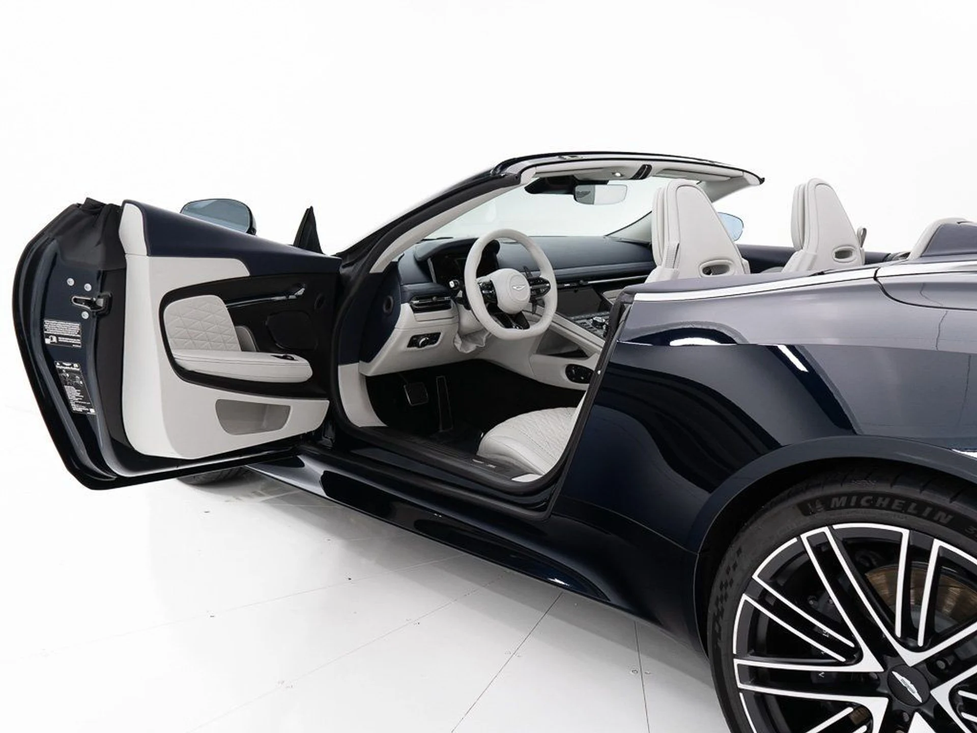 mph016_1059529521_9794ca529c5282045042830b5c6ad536_29aa9637e1