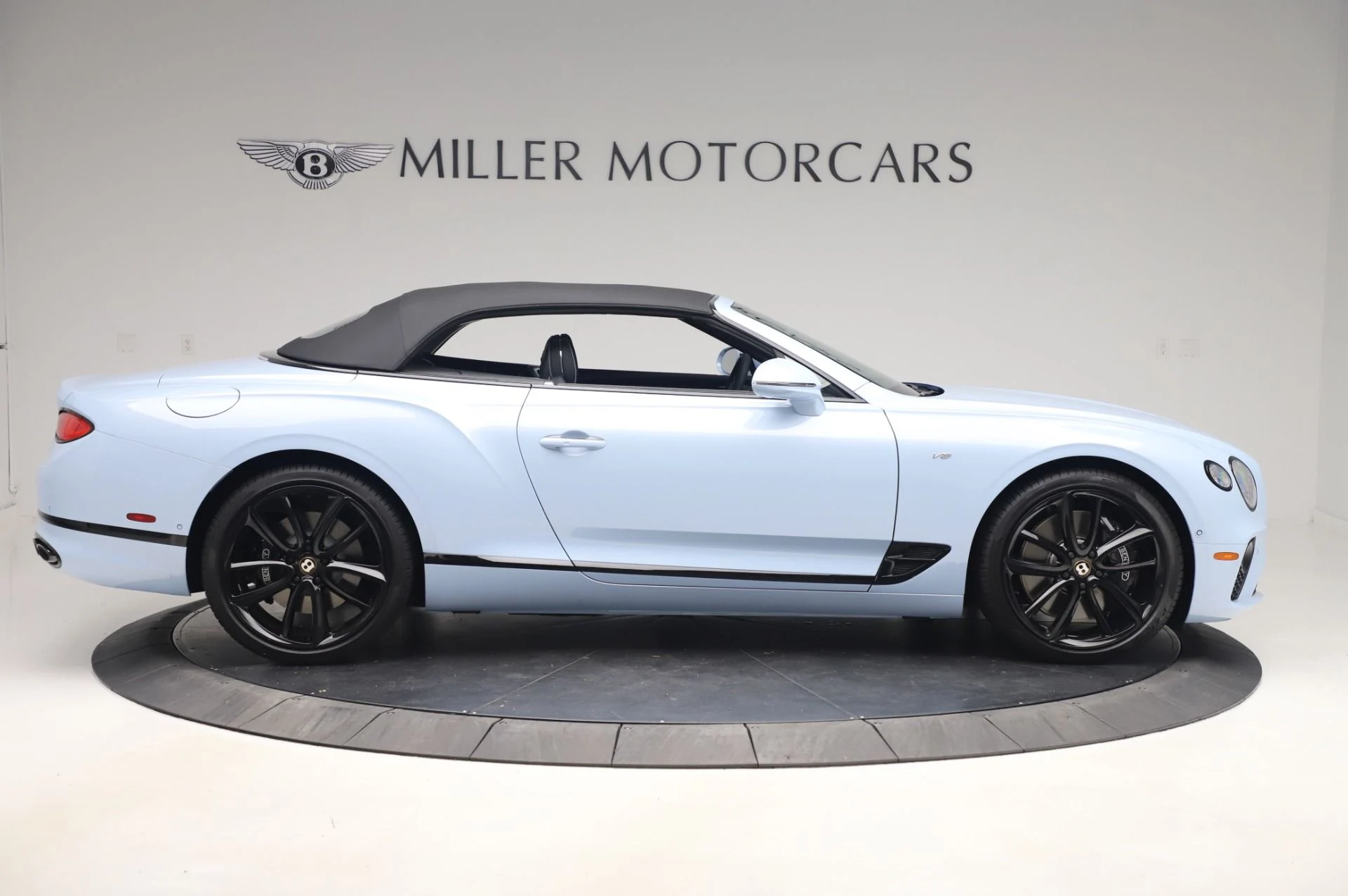 mph016_1063068746_Used_2020_Bentley_Continental_GTC_V8_1777583476_3491b97690