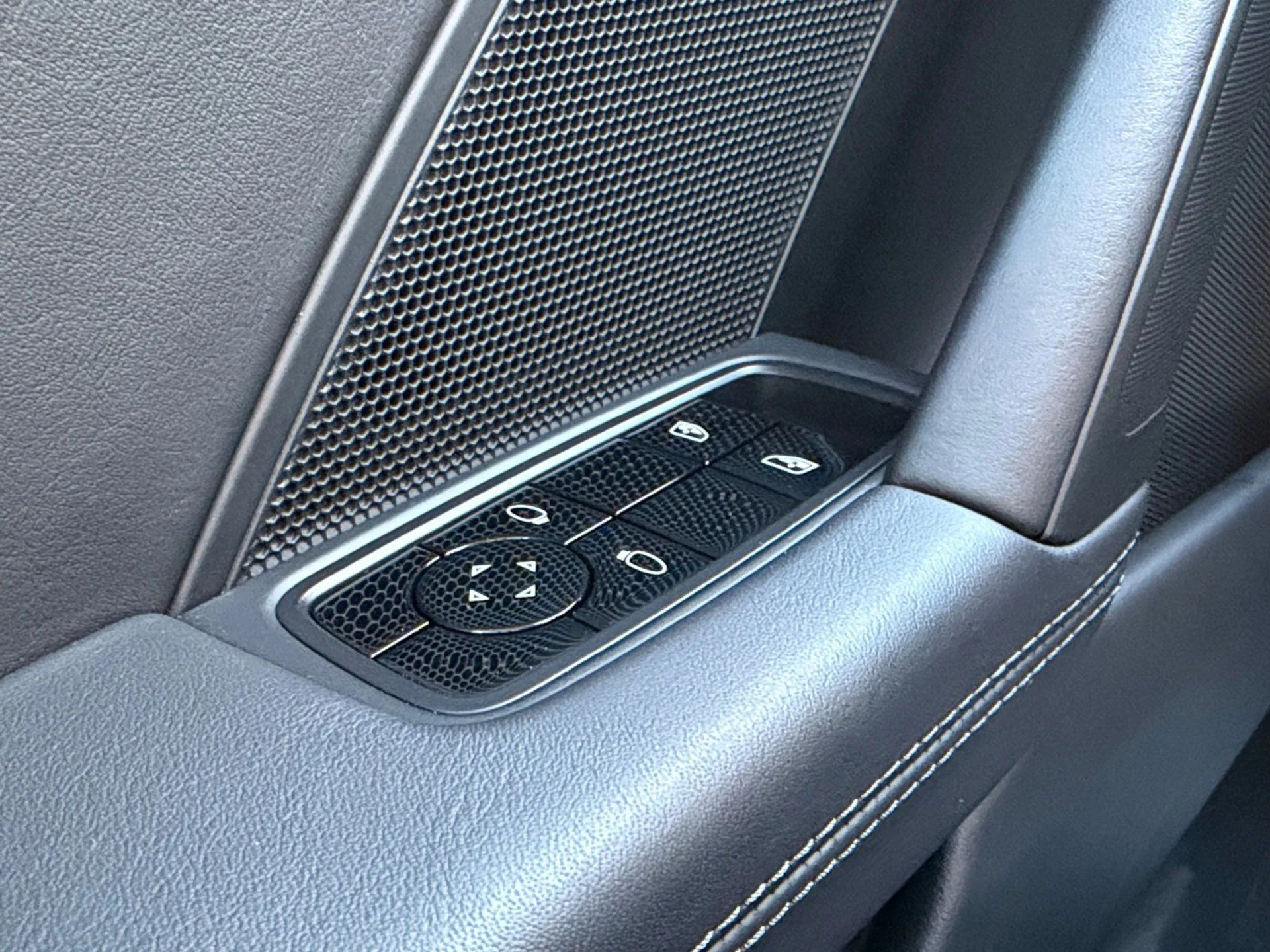 mph016_1066015238_545023ed39a3e6a5070cdccd4125d472x_211a072028