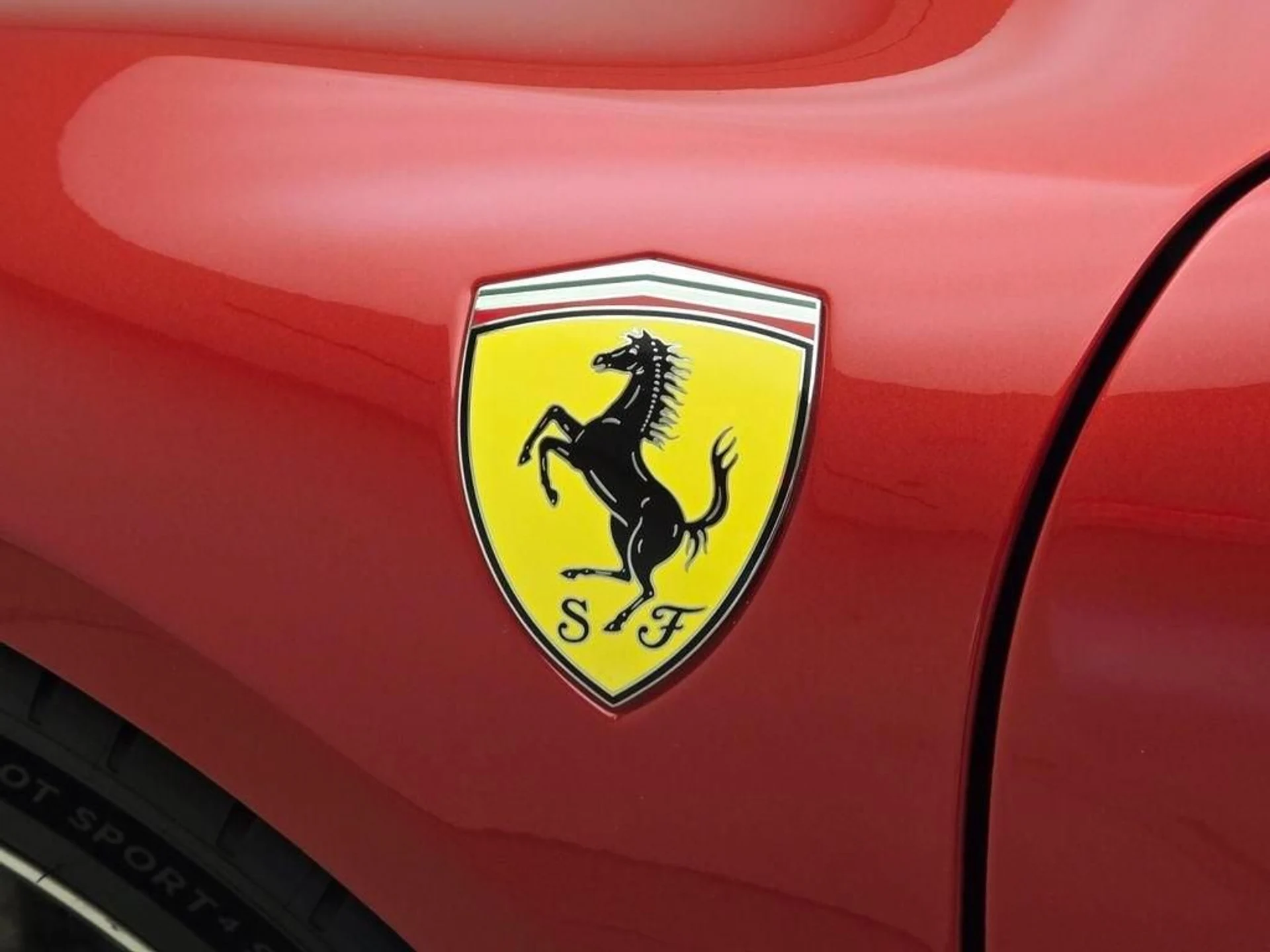 mph016_1072892926_Used_2023_Ferrari_296_GTS_1783509876_251afcbed6