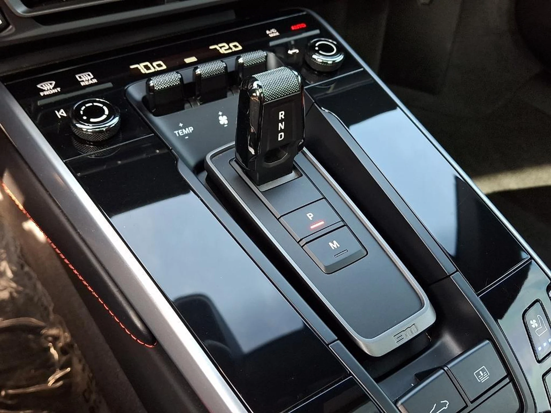 mph016_1073496003_XN_Lm_Okhgq37_Ch_Vd_Upy6_LL_Eo_Y_Axw_8b7ee9f7d8